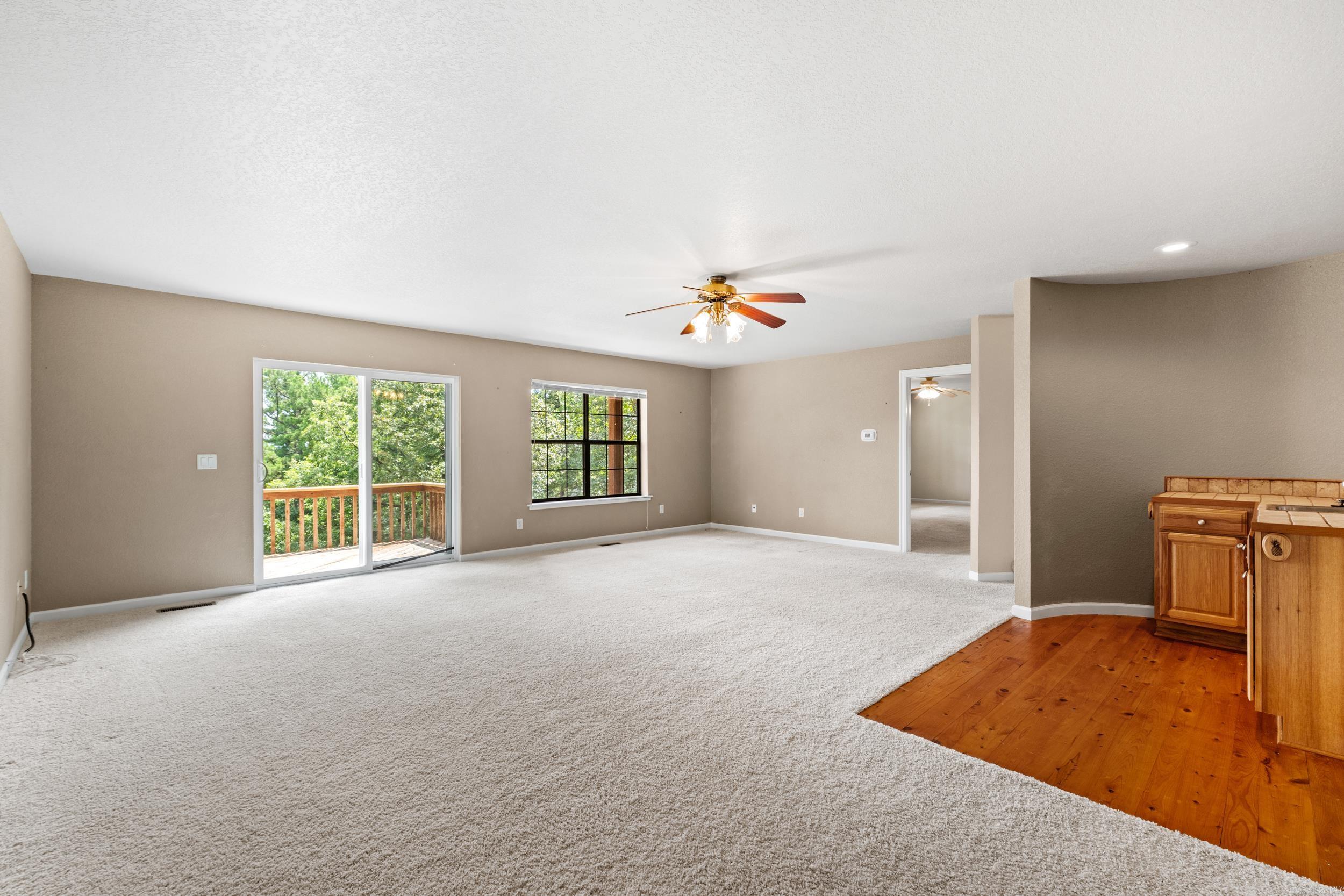 35 Derecho Way Property Photo 26