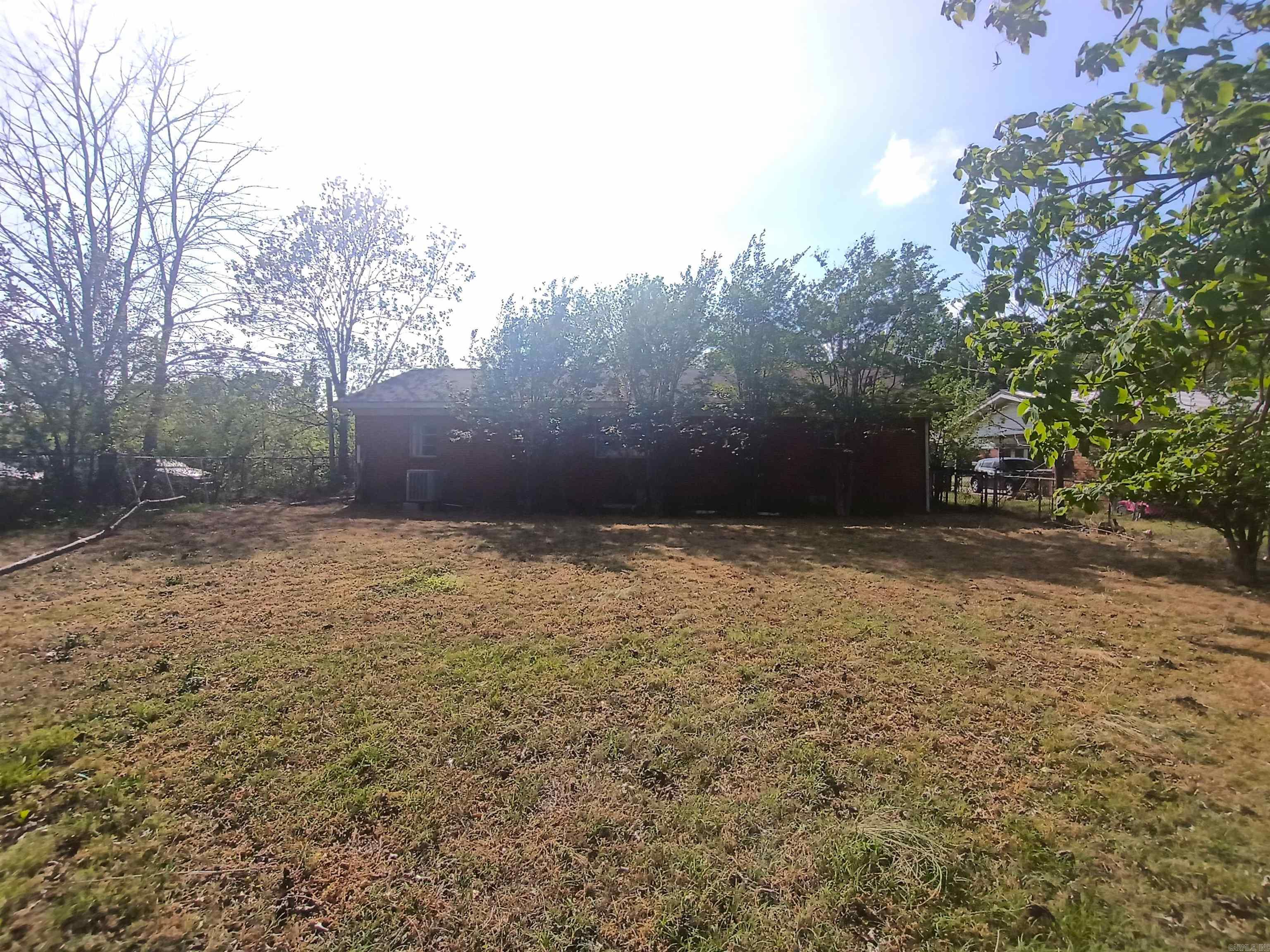 209 S. 16th Ave Property Photo 15