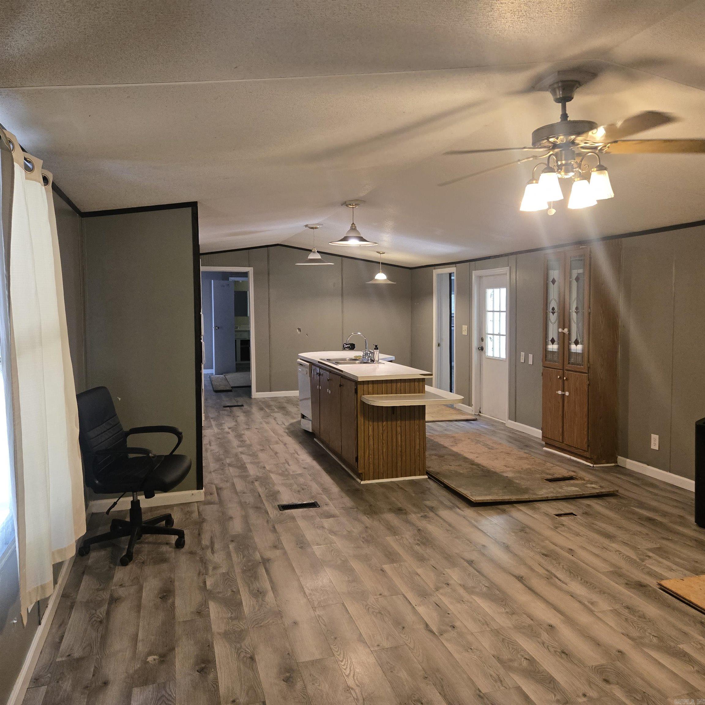 210 Cedar Drive Property Photo 4