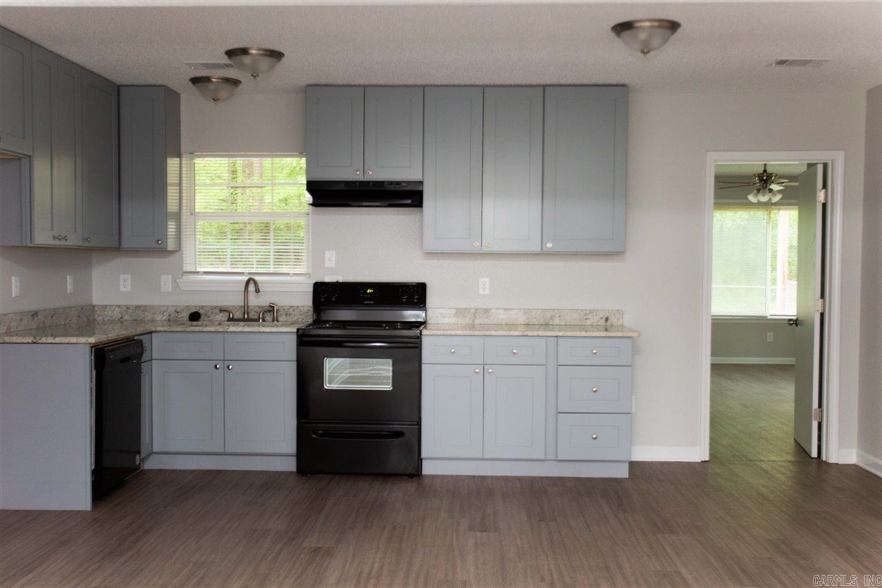 6724 Carolina Drive Property Photo 4