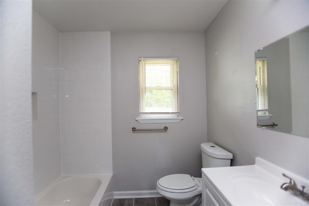 6724 Carolina Drive Property Photo 8