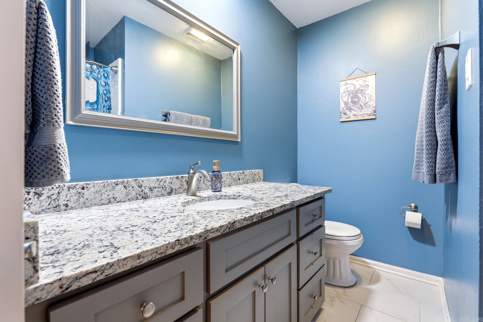 12815 Saint Charles Boulevard Property Photo 18