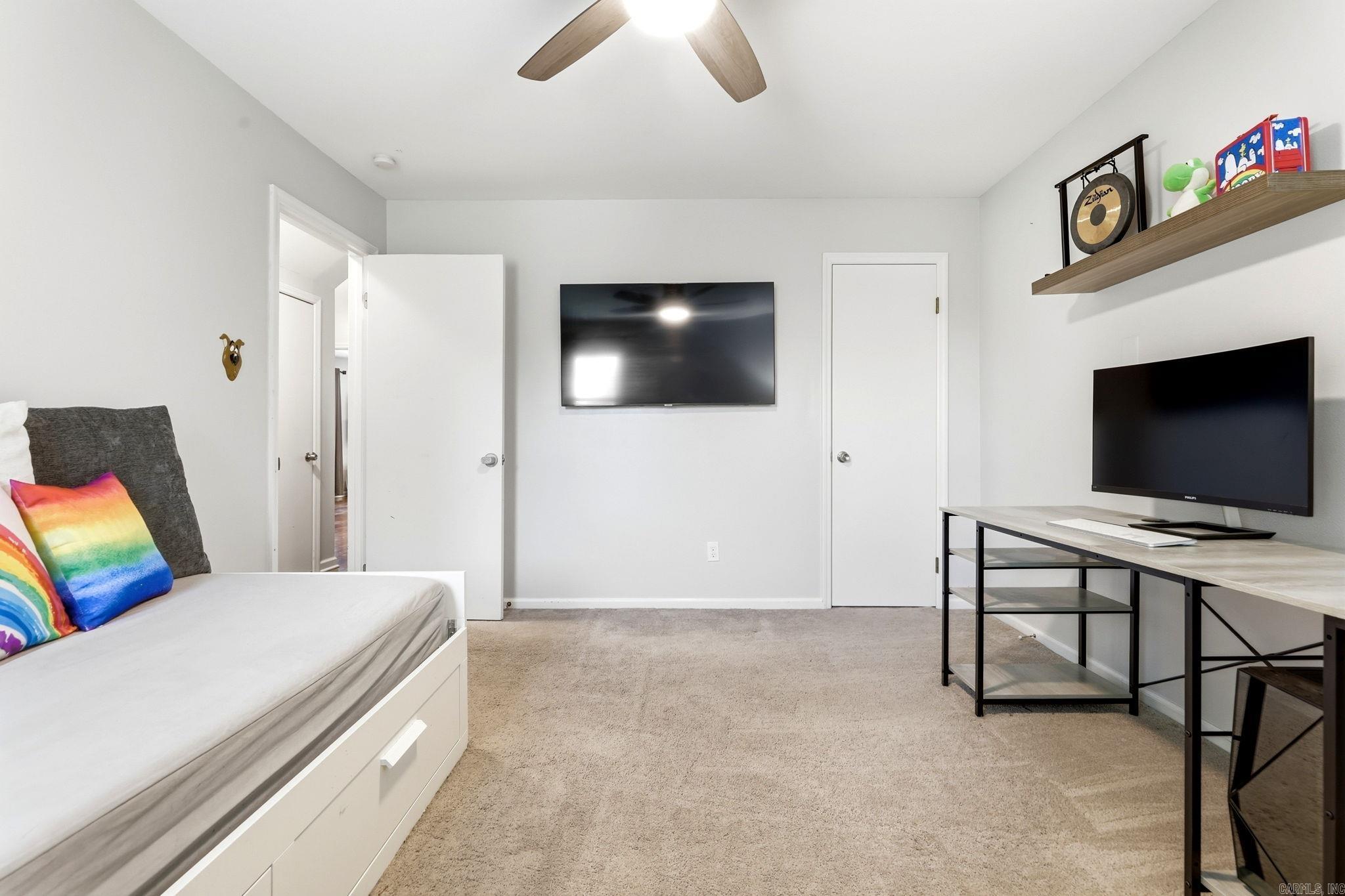 12815 Saint Charles Boulevard Property Photo 25