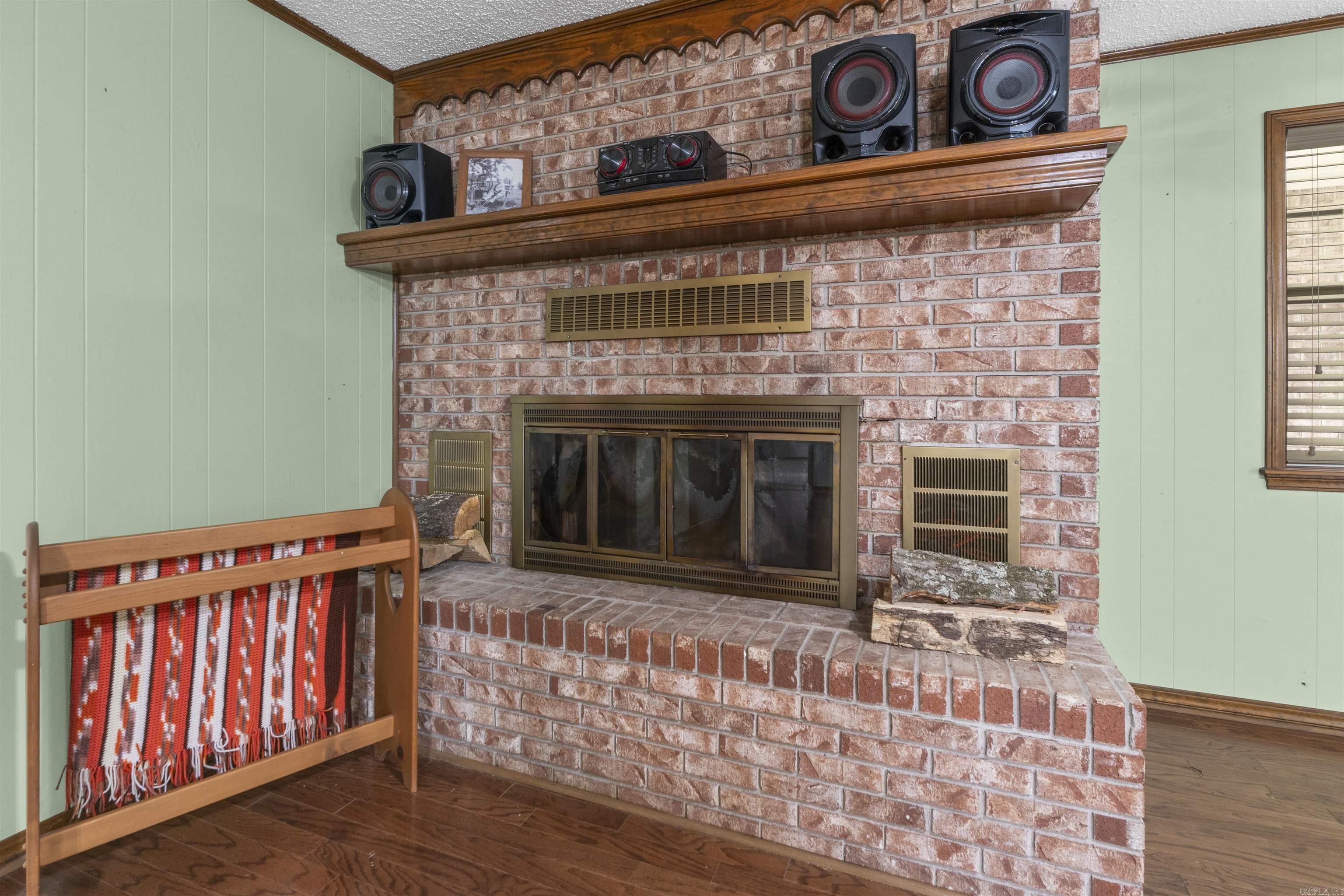 7665 Market Property Photo 6