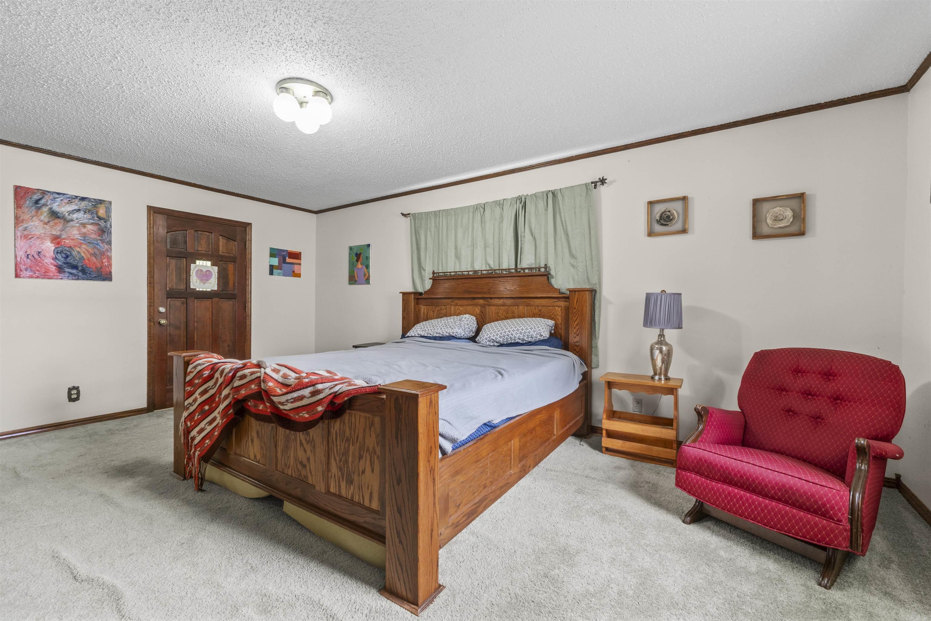 7665 Market Property Photo 16