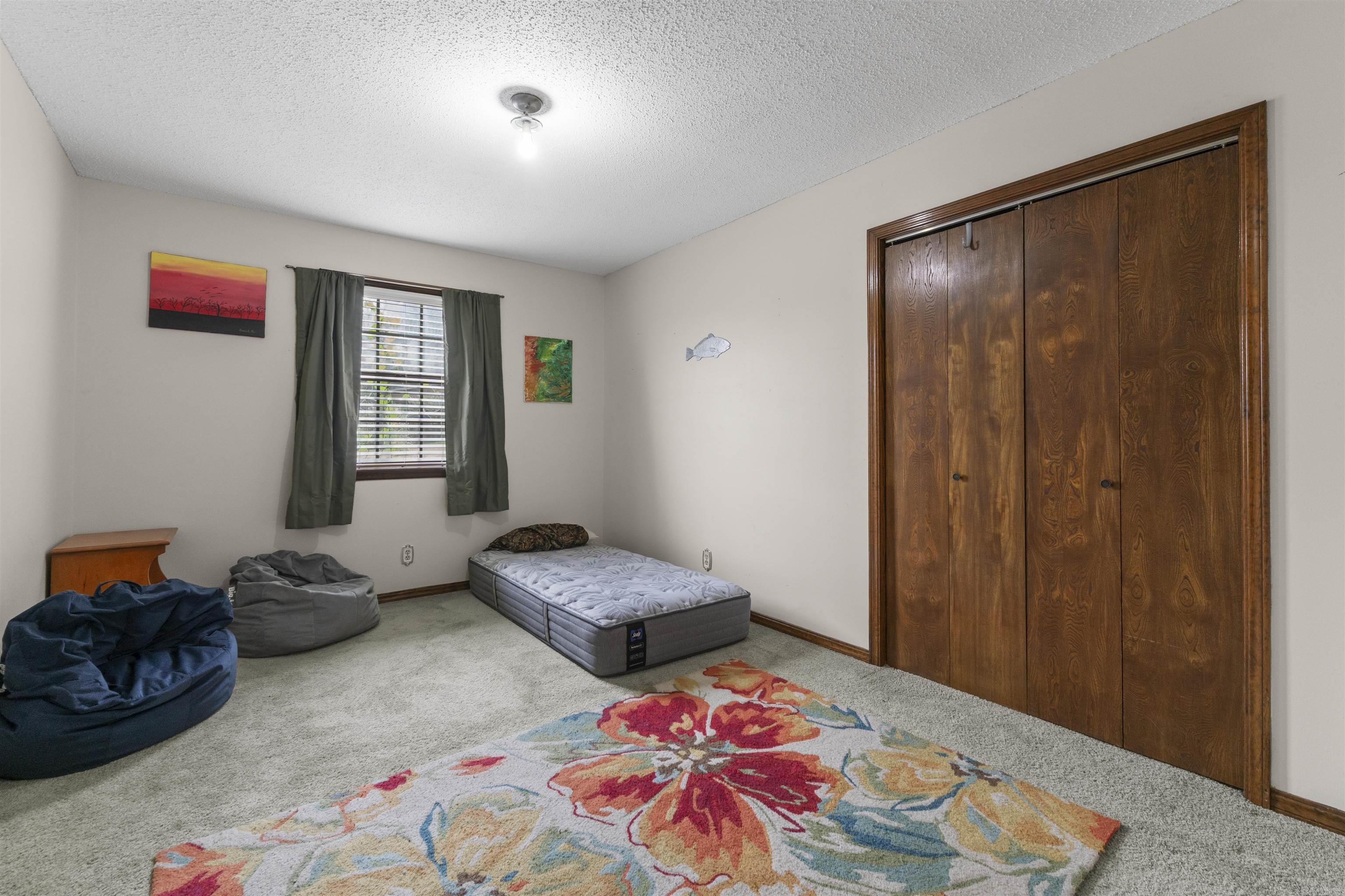 7665 Market Property Photo 20