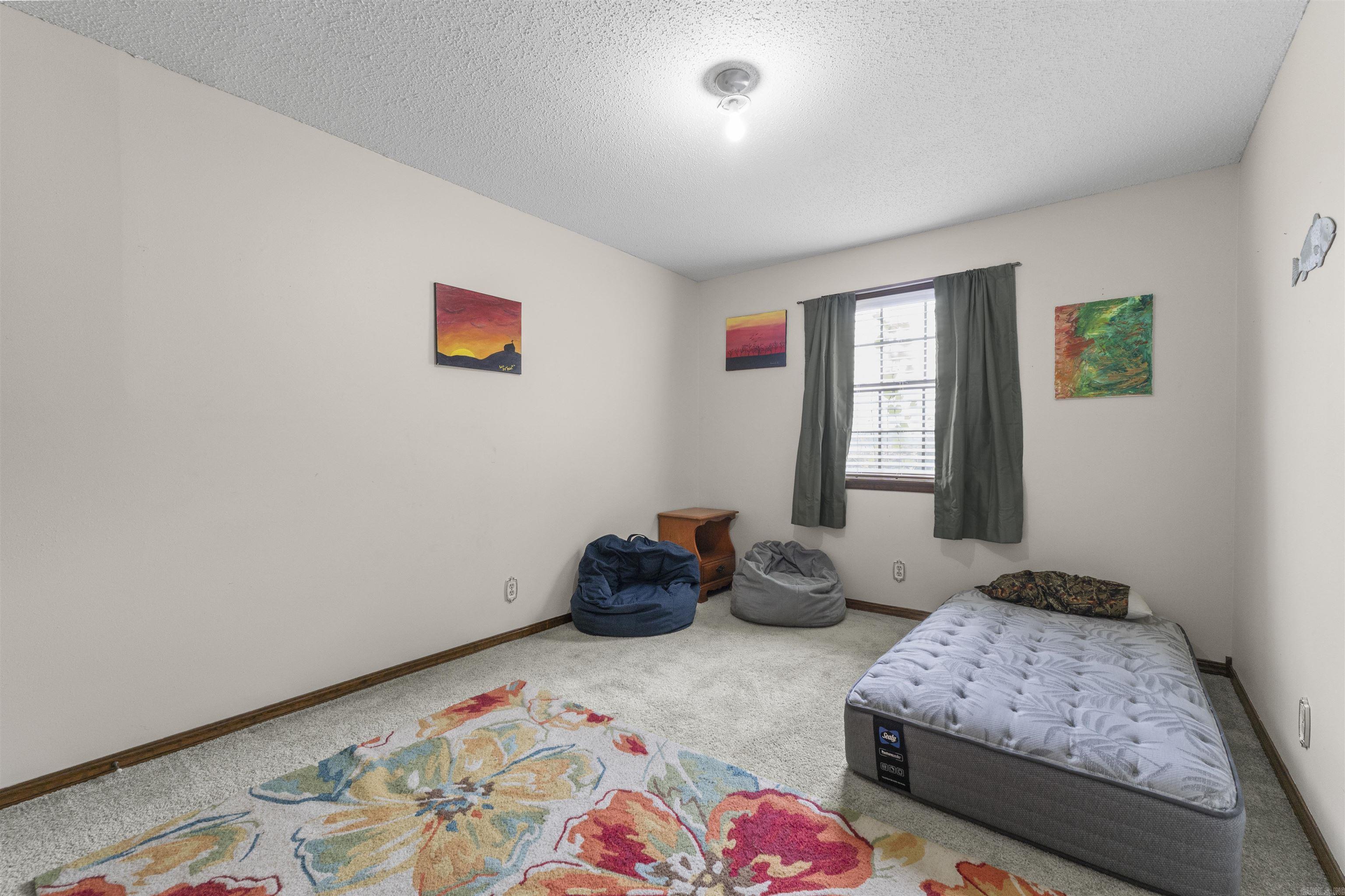 7665 Market Property Photo 21
