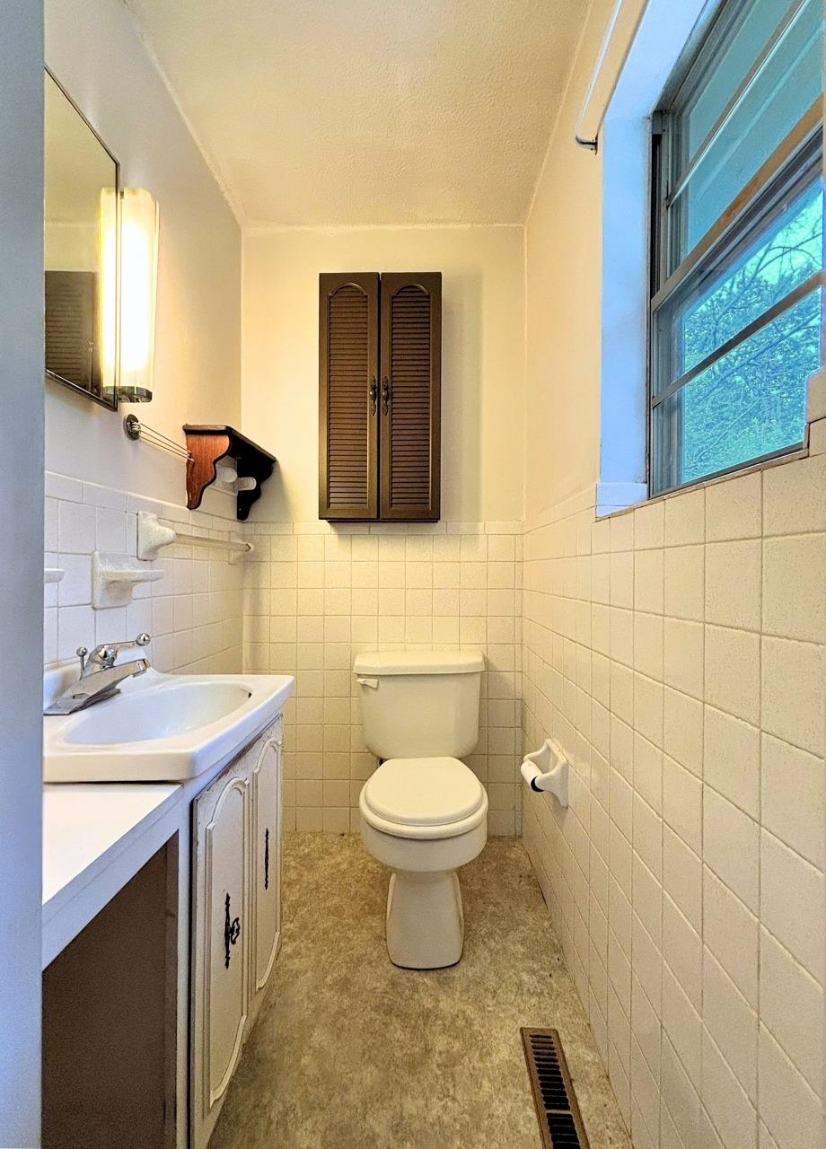 108 Cameo Lane Property Photo 18