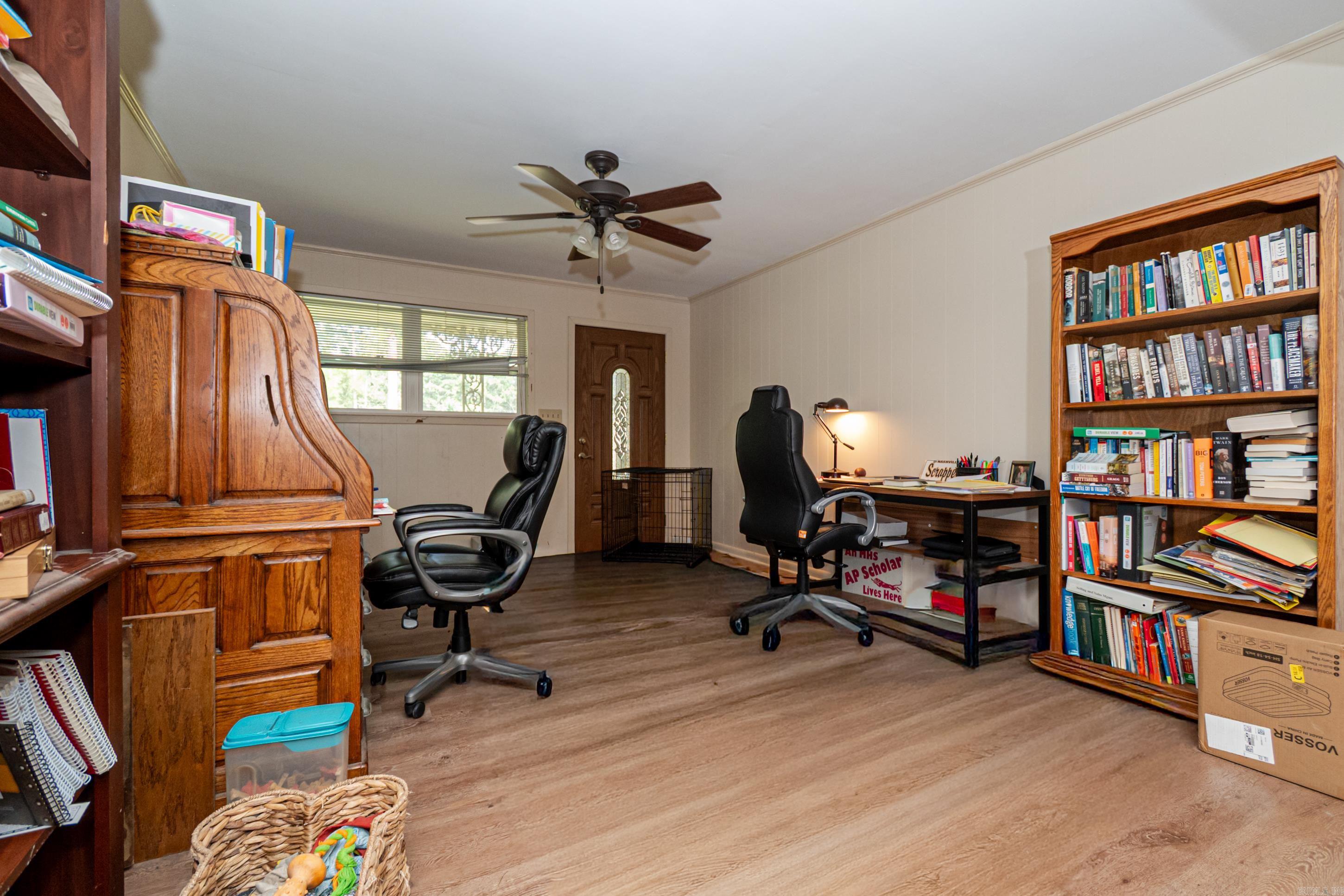 1717 Pineview Property Photo 3