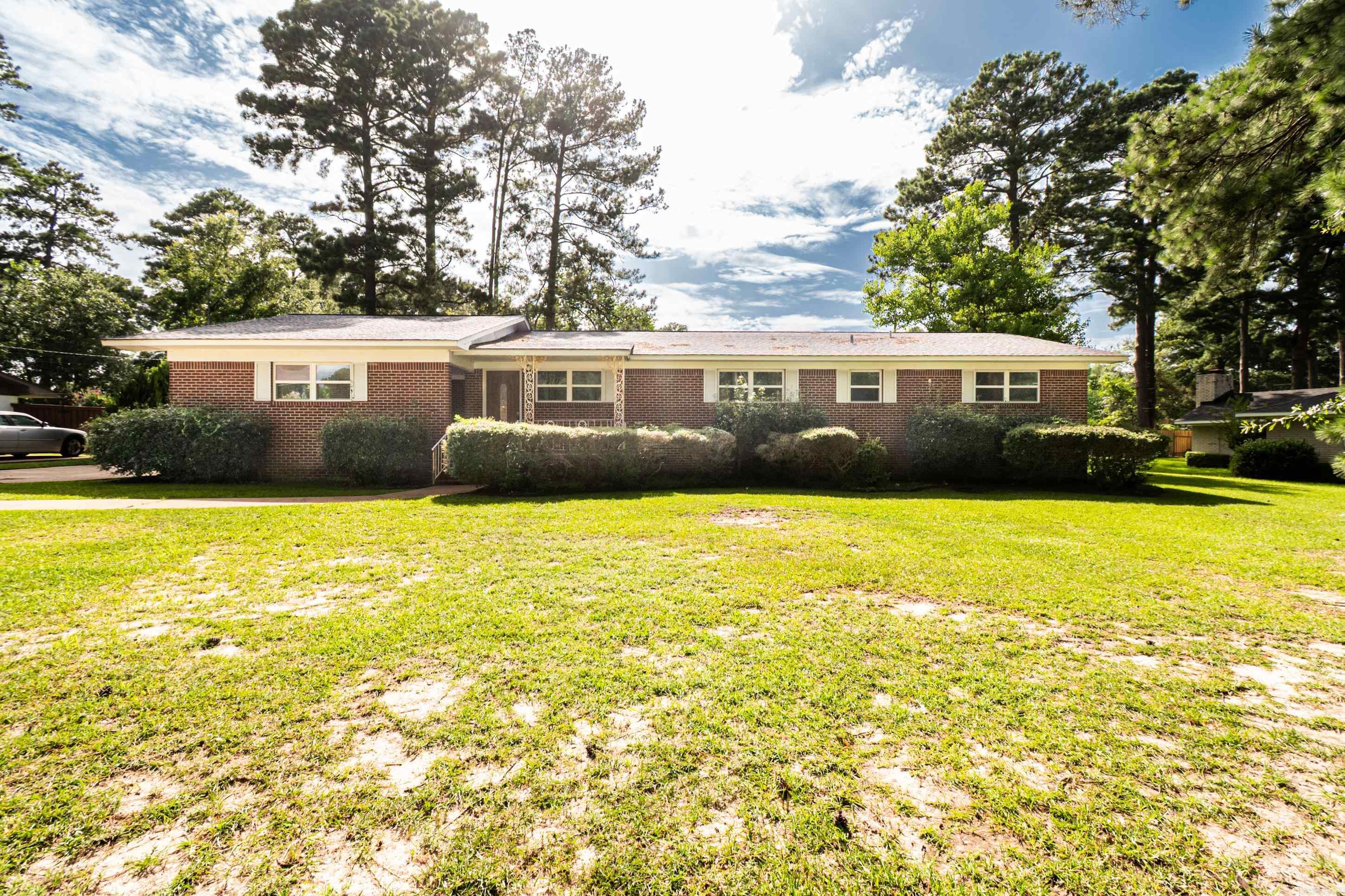 1717 Pineview Property Photo 18