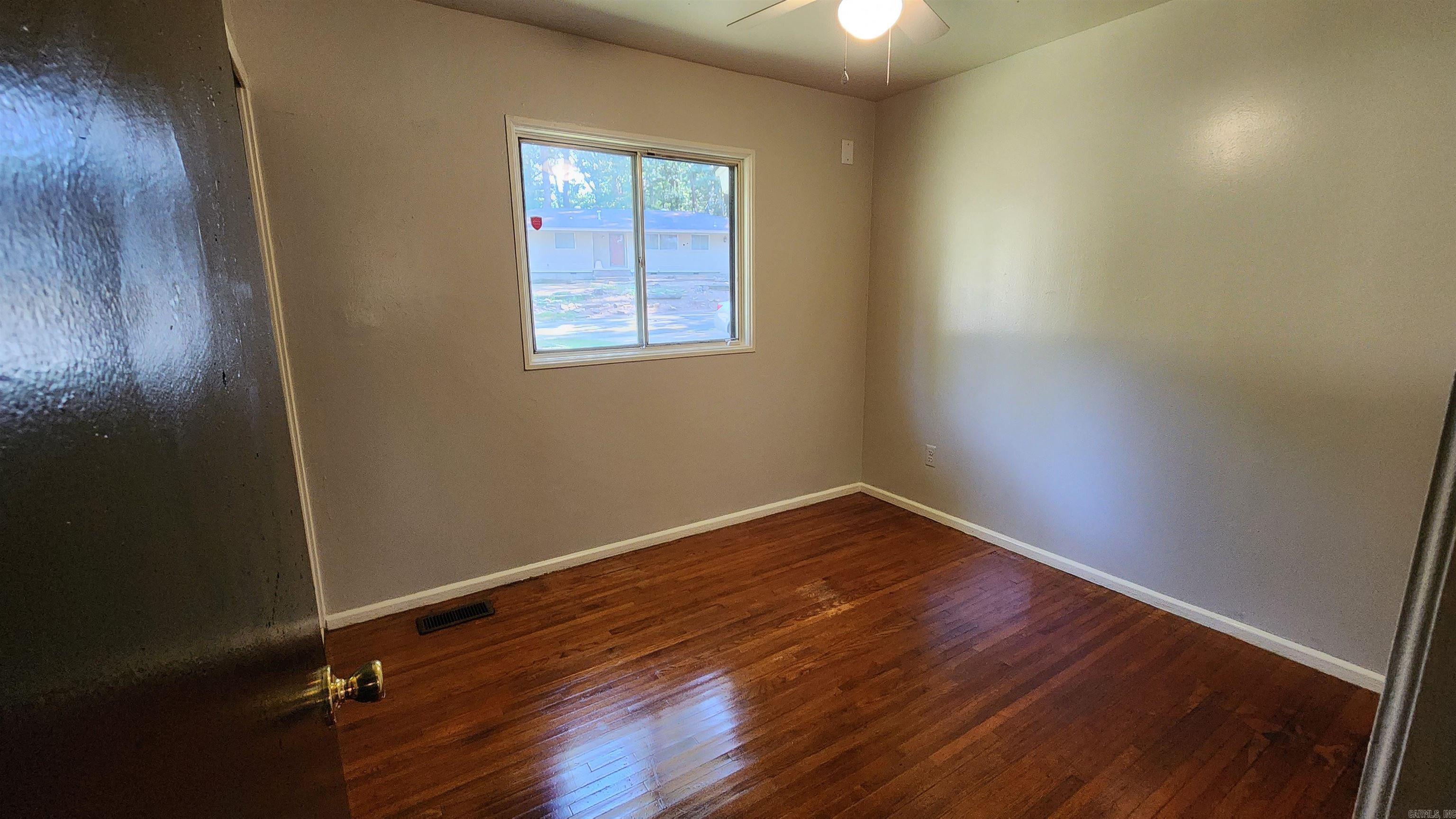2 Southmont Drive Property Photo 8
