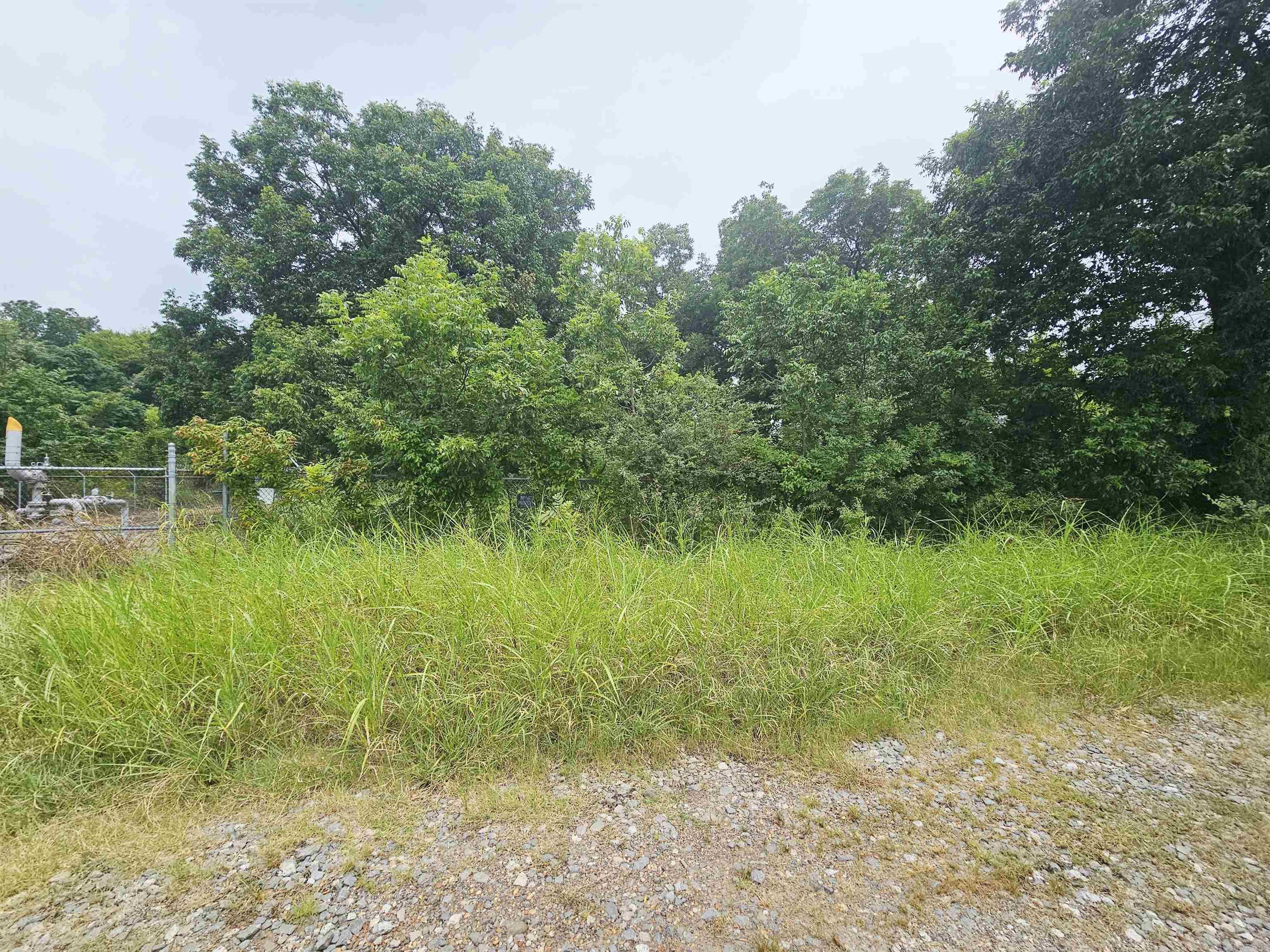 00 E. 4th Property Photo 2