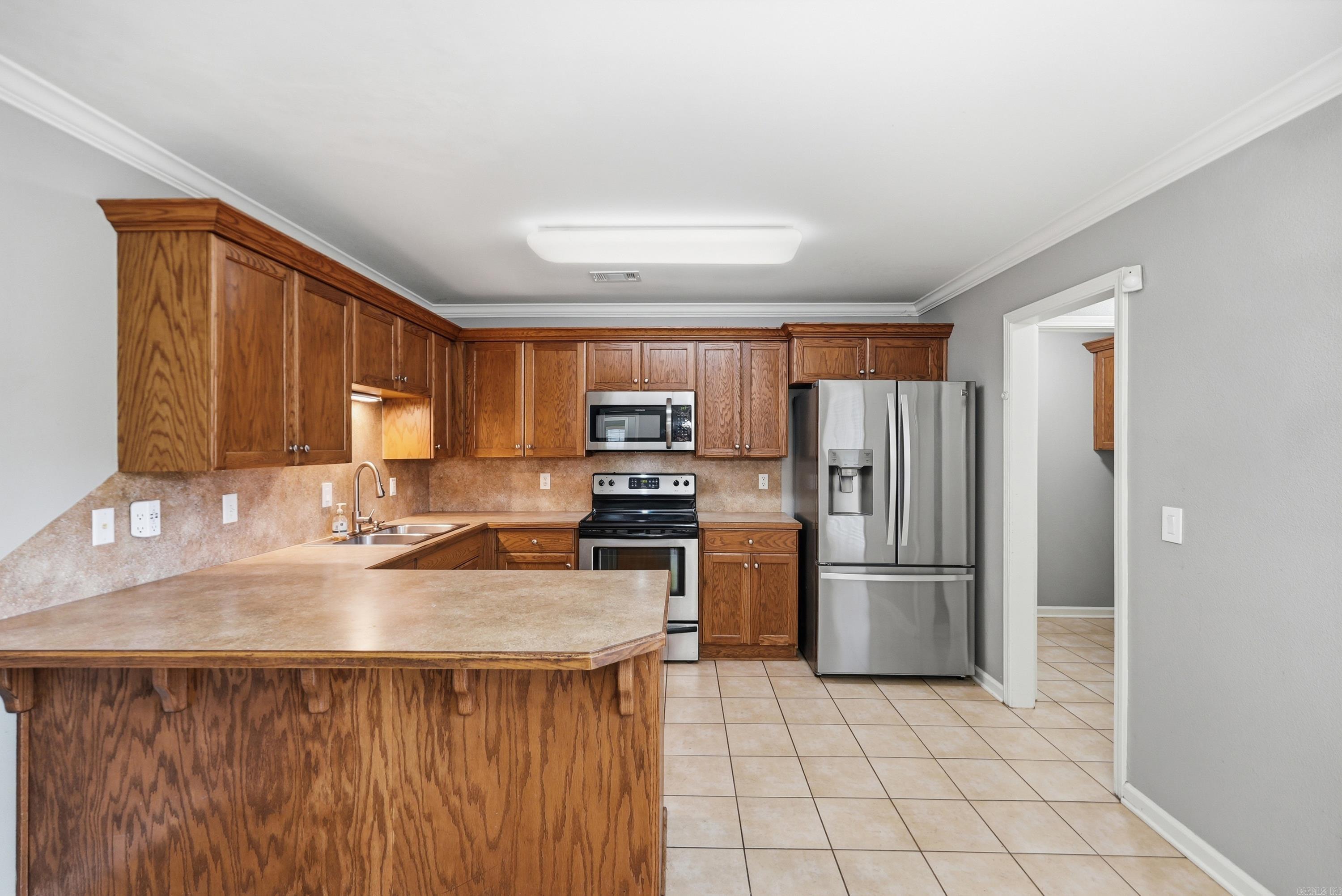 219 Madrid Drive Property Photo 8