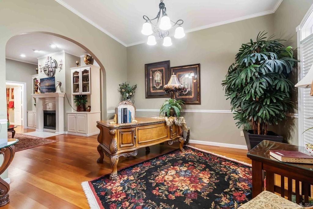 1010 Huntington Place Property Photo 18
