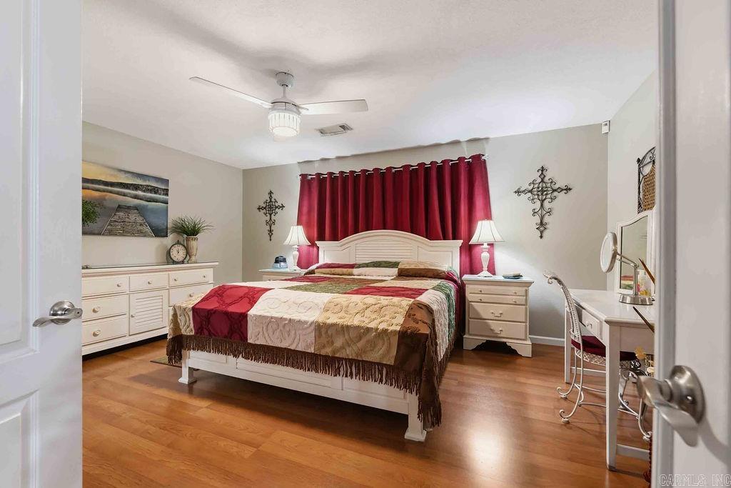 1010 Huntington Place Property Photo 33