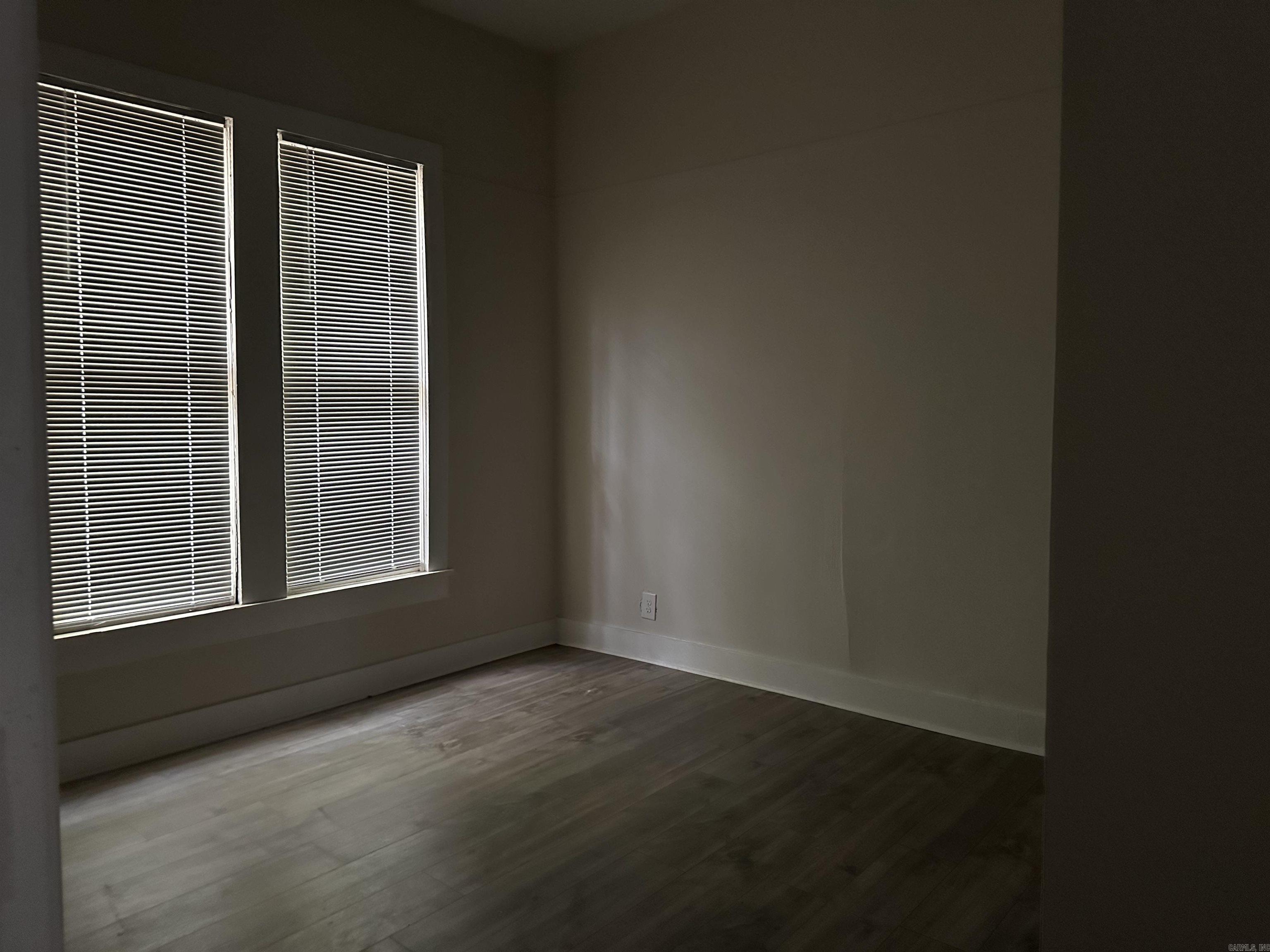 1104 School Street Property Photo 16