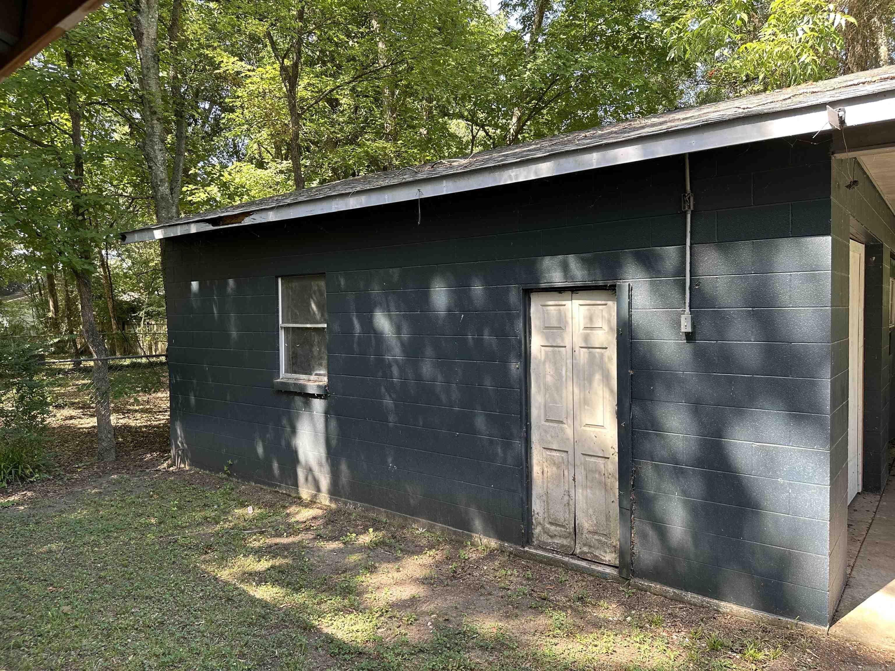 1104 School Street Property Photo 19