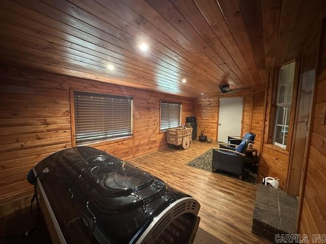 225 Kildee Rd Property Photo 8
