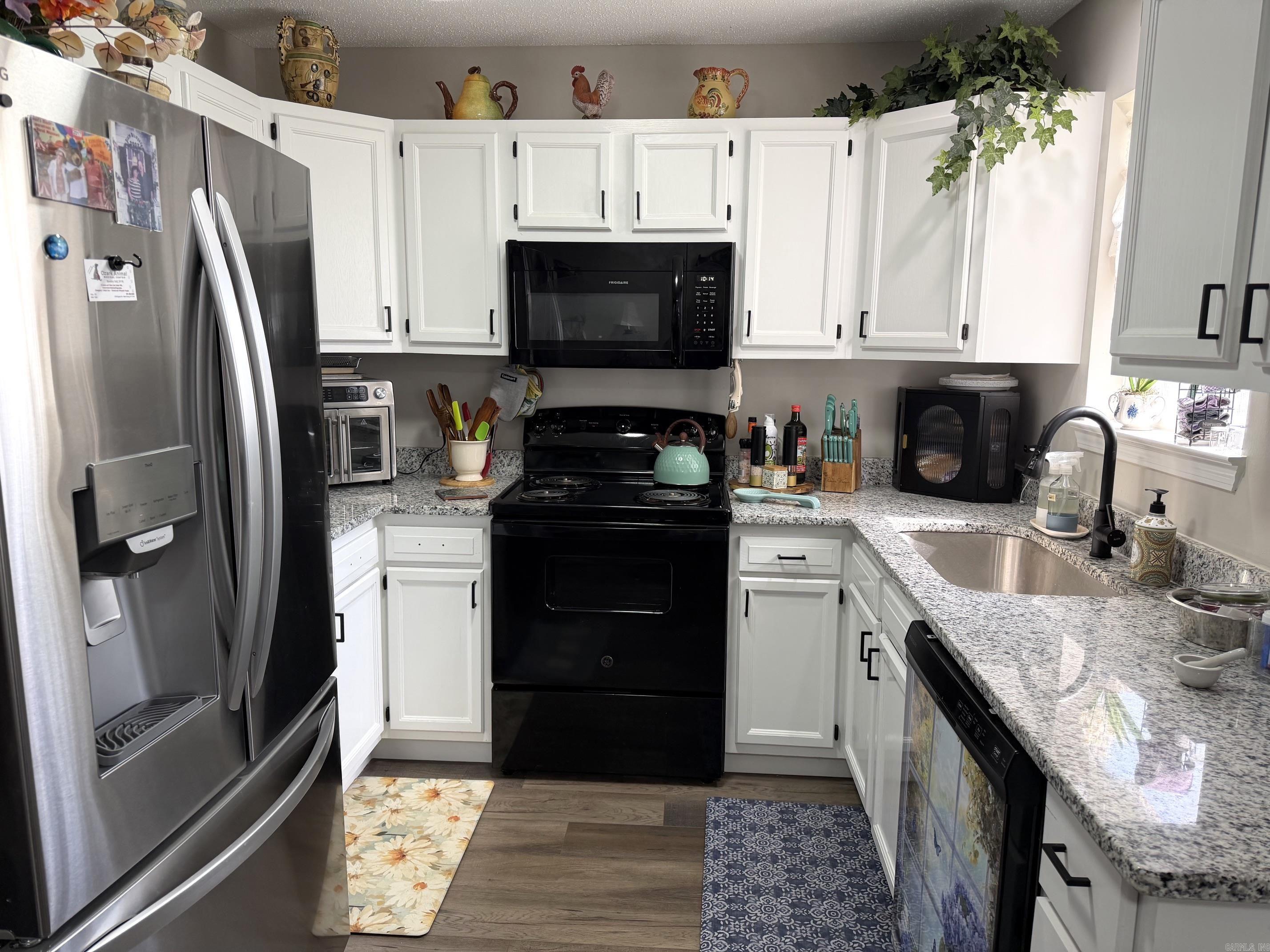 409 Atoka Property Photo 15