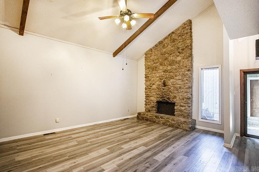 1513 Pickering Property Photo 10