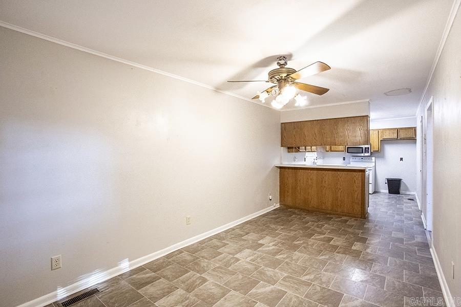 1513 Pickering Property Photo 18