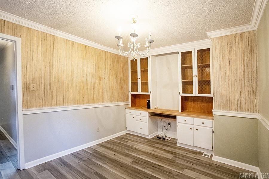 1513 Pickering Property Photo 25