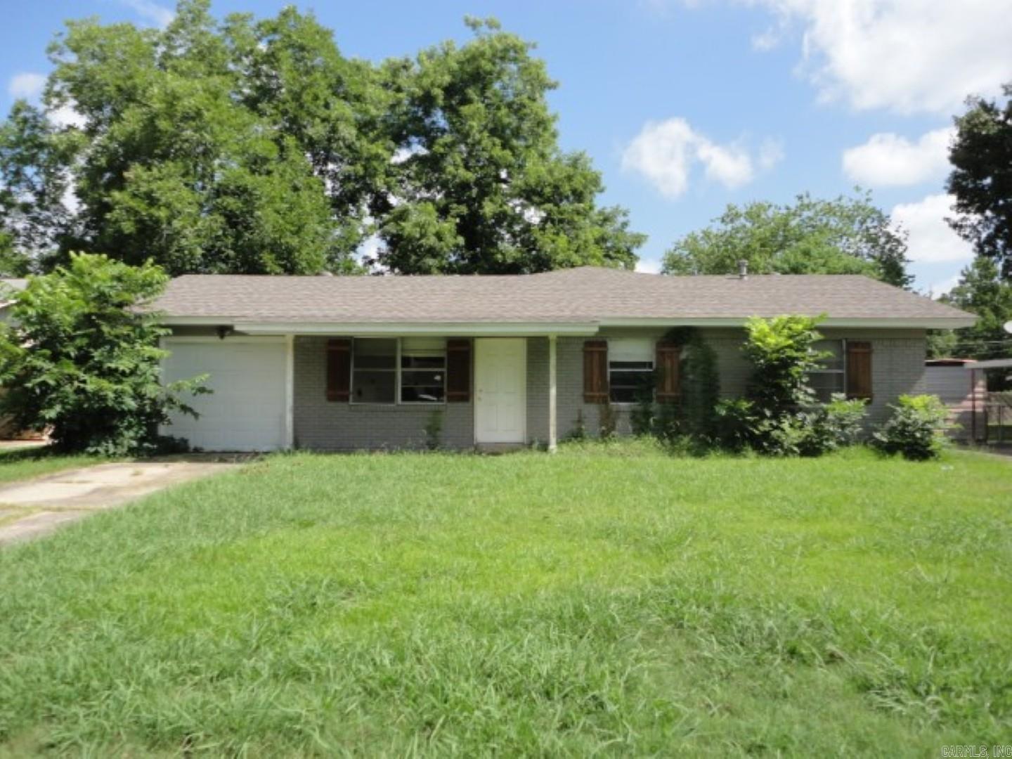 2605 W 37th Avenue Property Photo 1