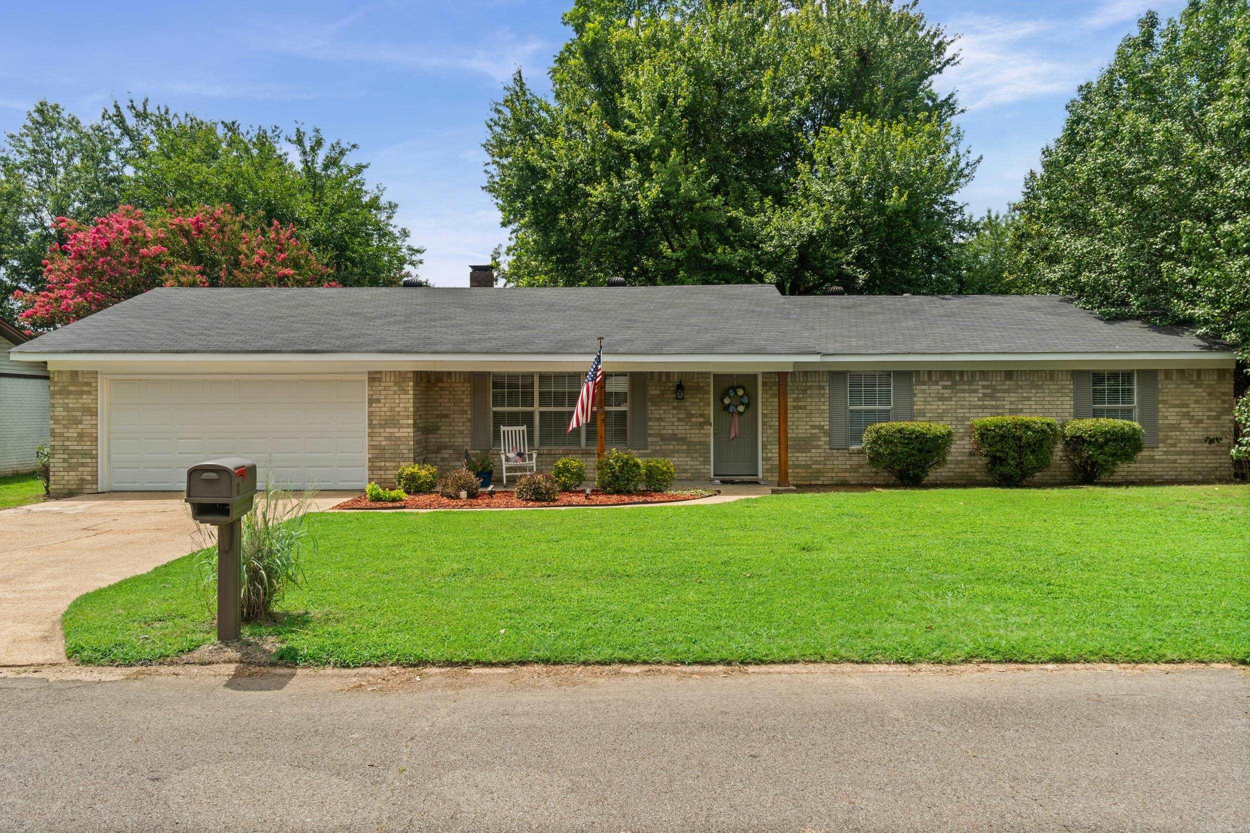 113 Liles Drive