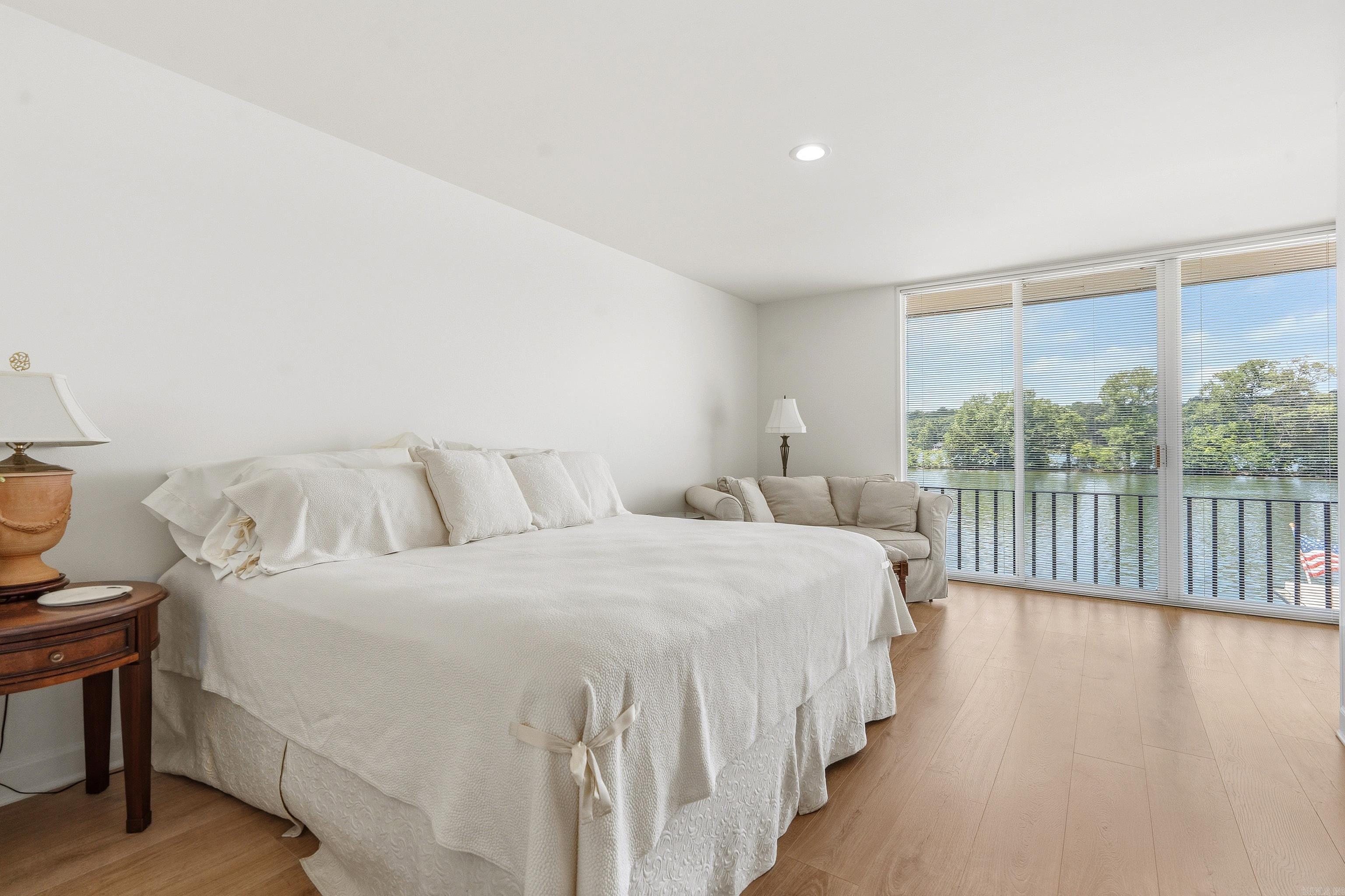 220 Sunset Bay Rd 11 Property Photo 23