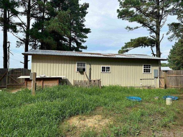 11317 Highway 38 Property Photo 5