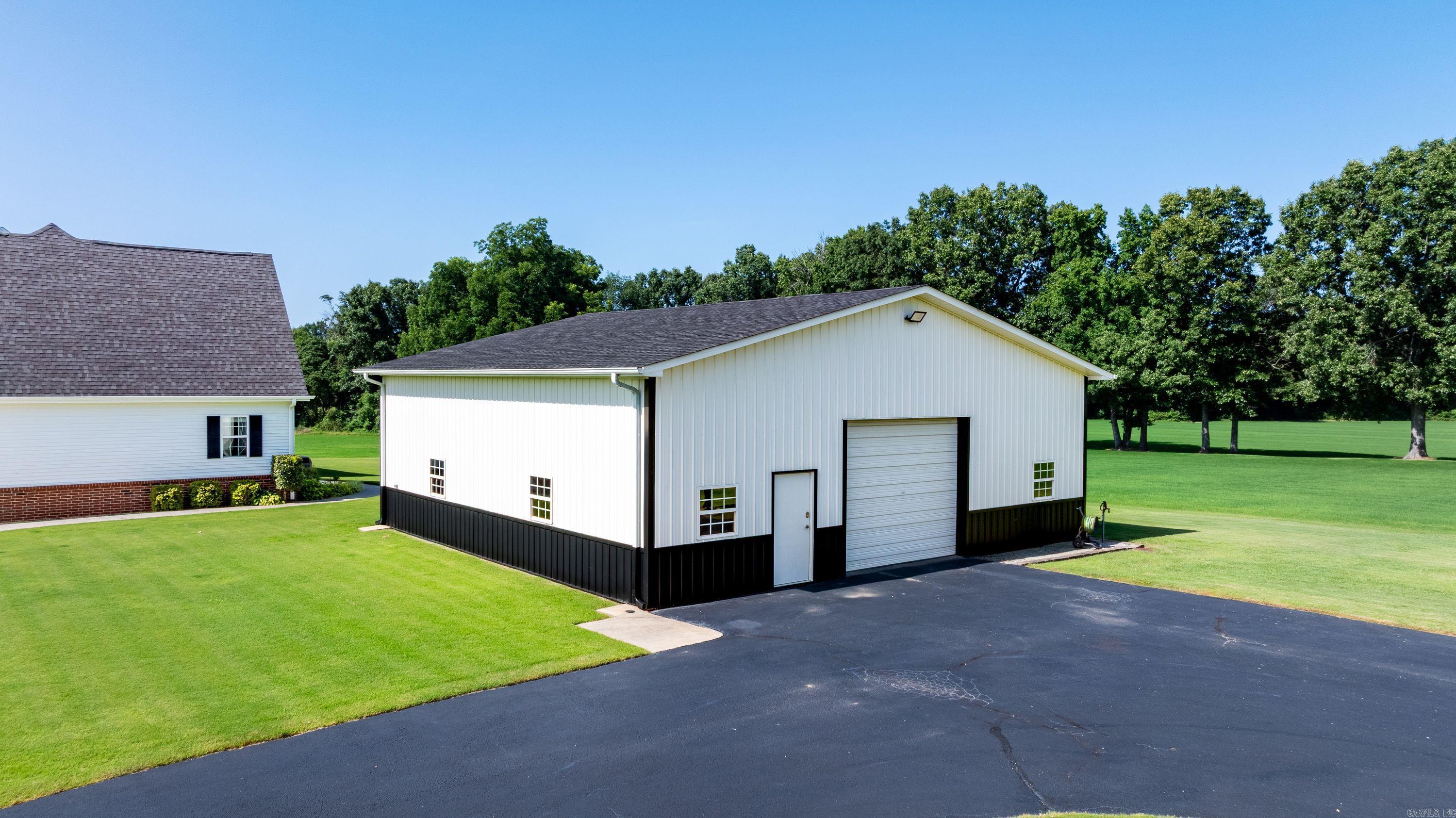 1641 Greene 424 Road Property Photo 4