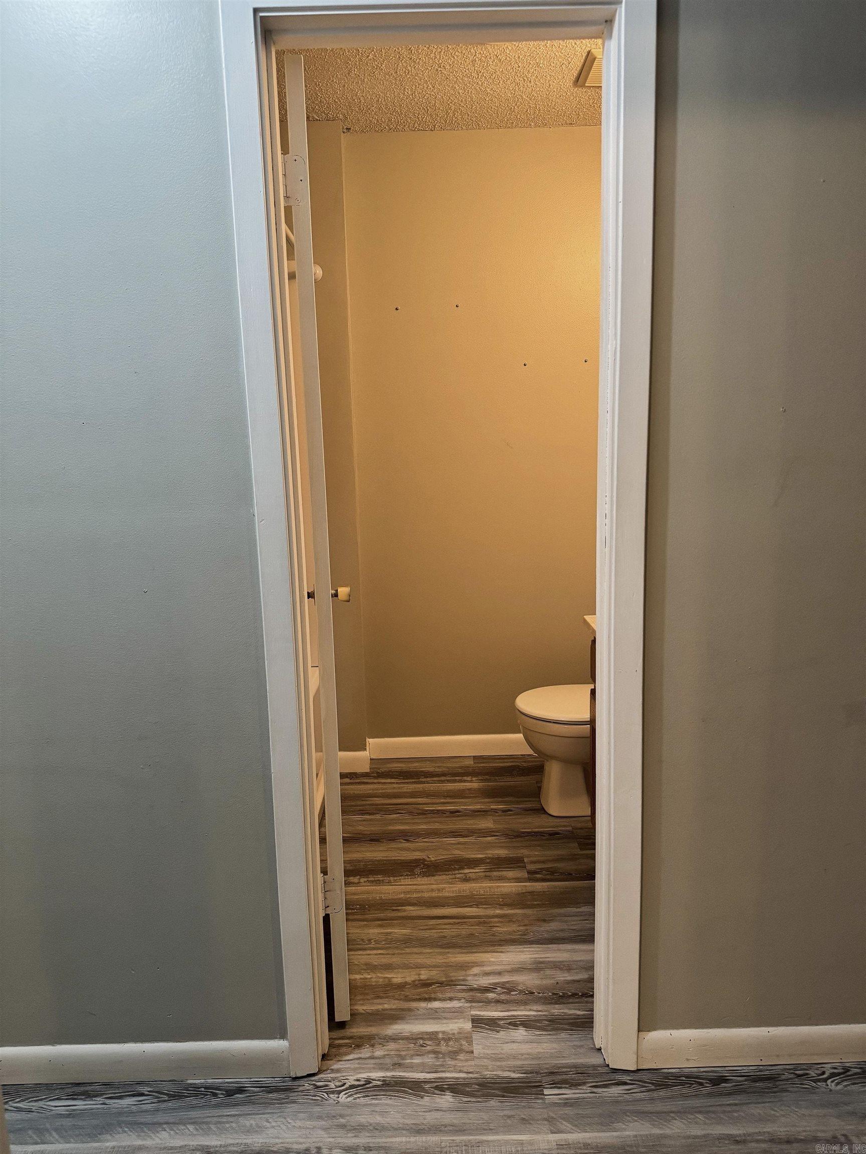 1300 Charles Street Property Photo 15