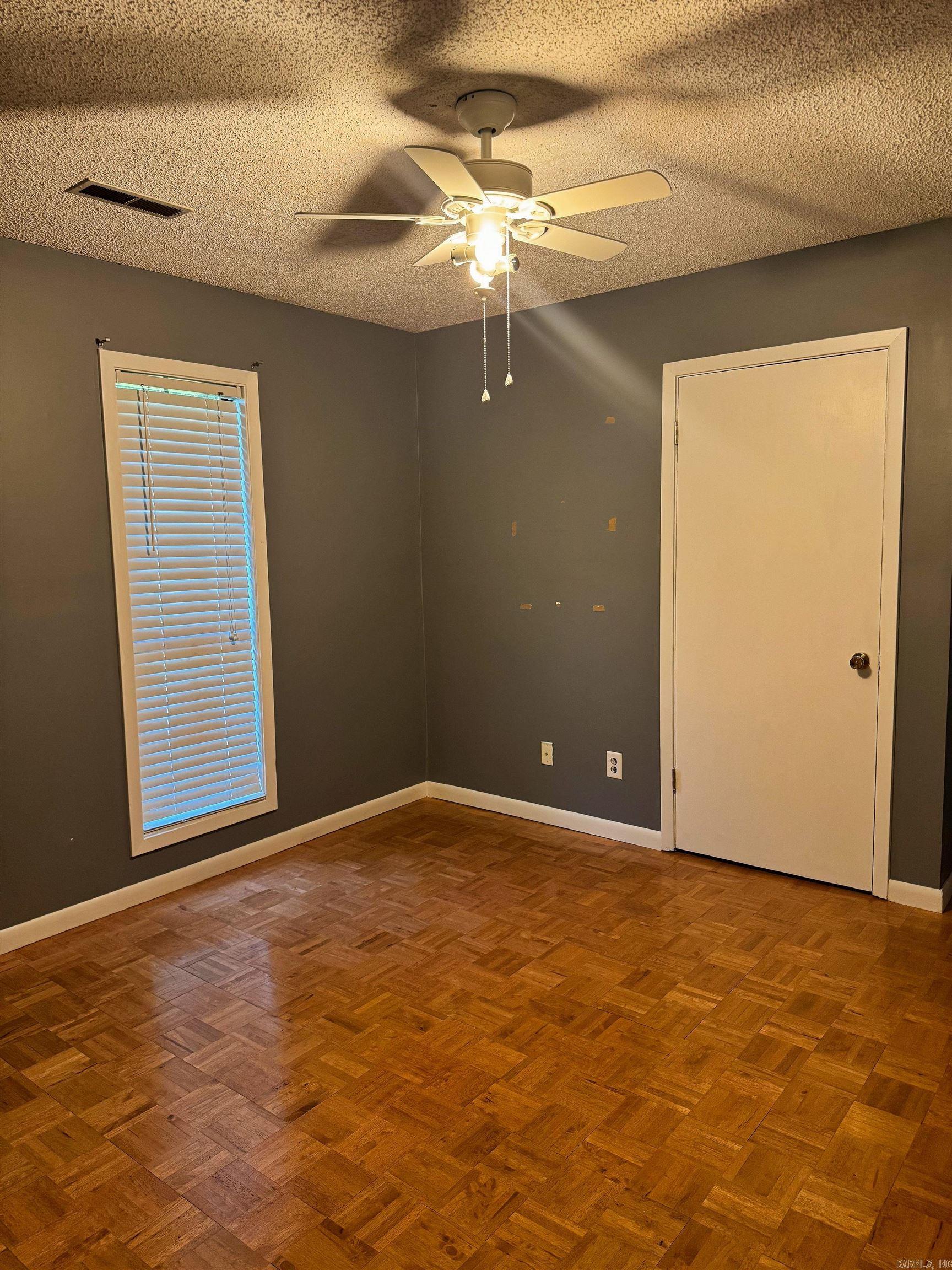 1300 Charles Street Property Photo 21