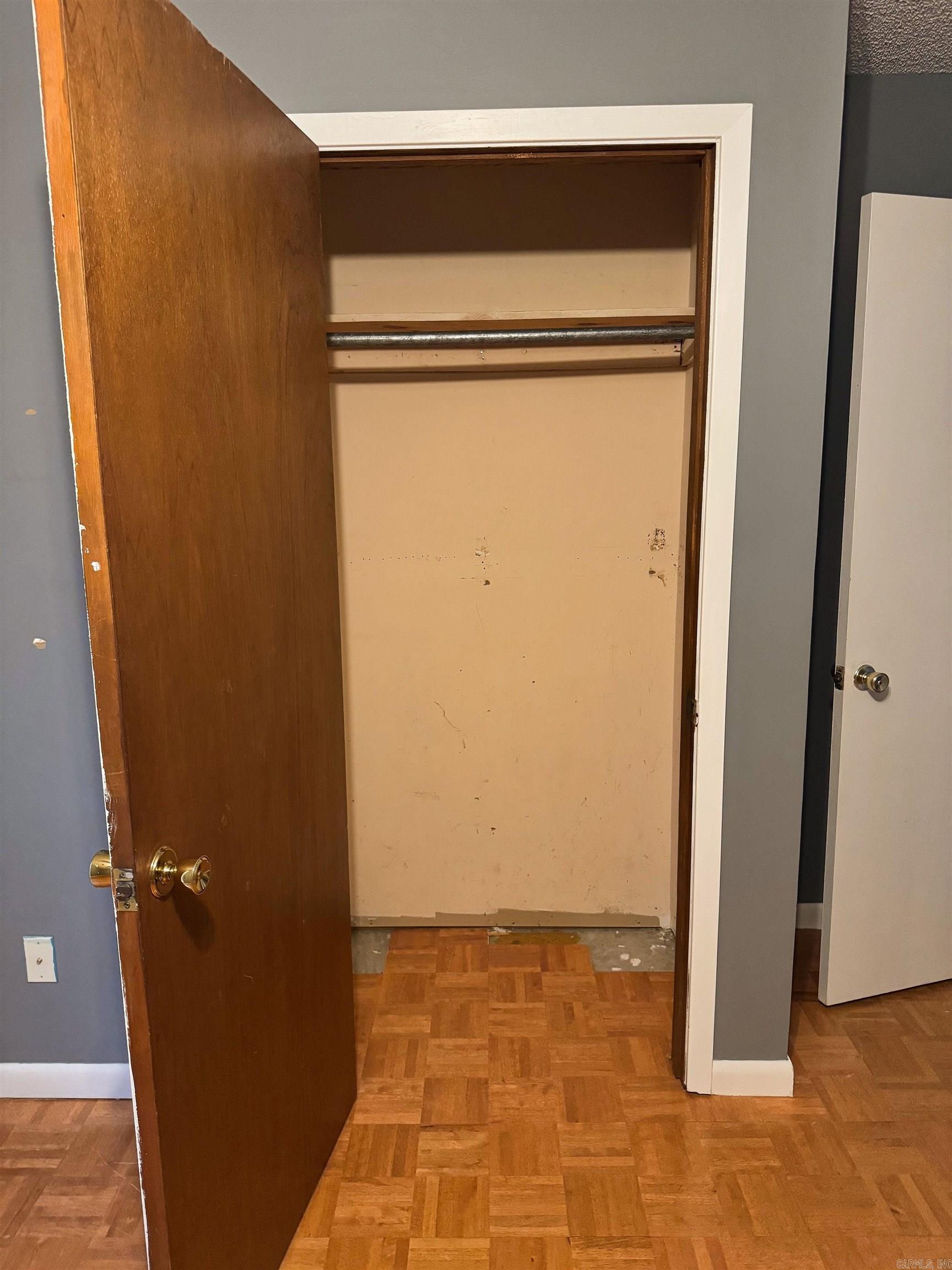 1300 Charles Street Property Photo 23