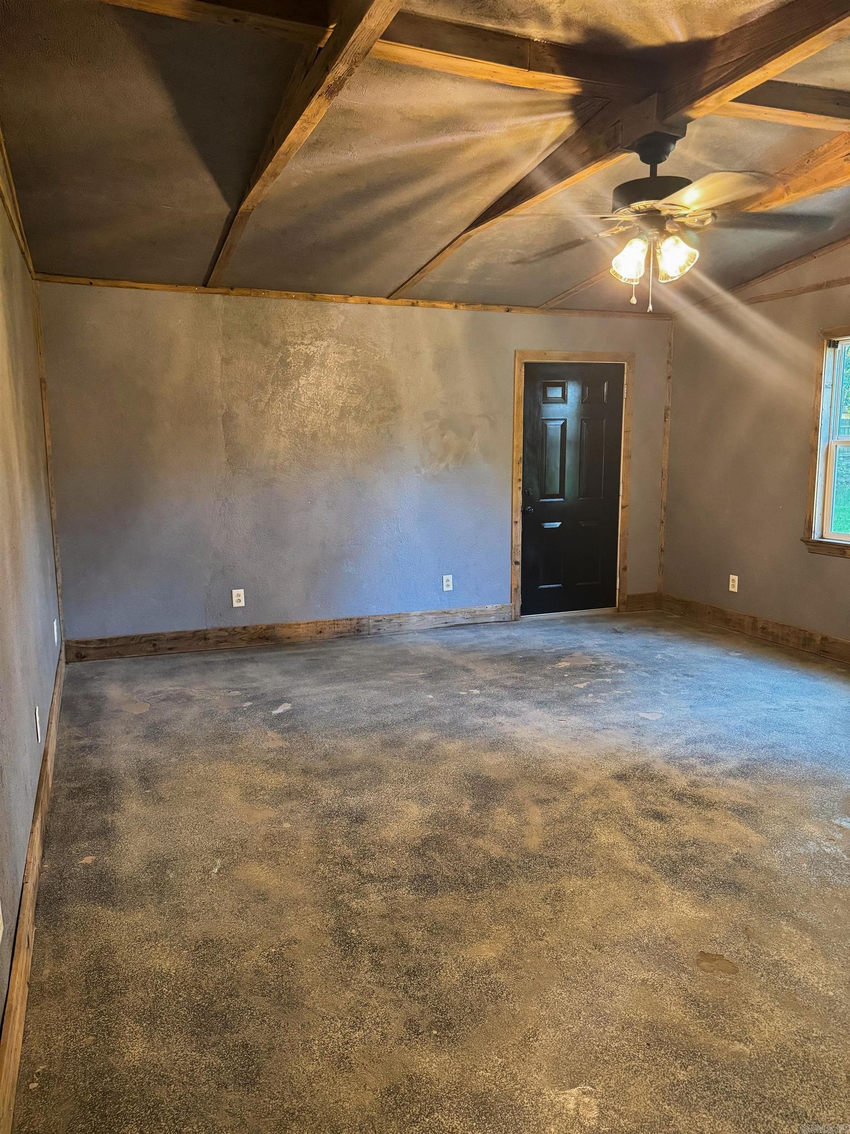1300 Charles Street Property Photo 27