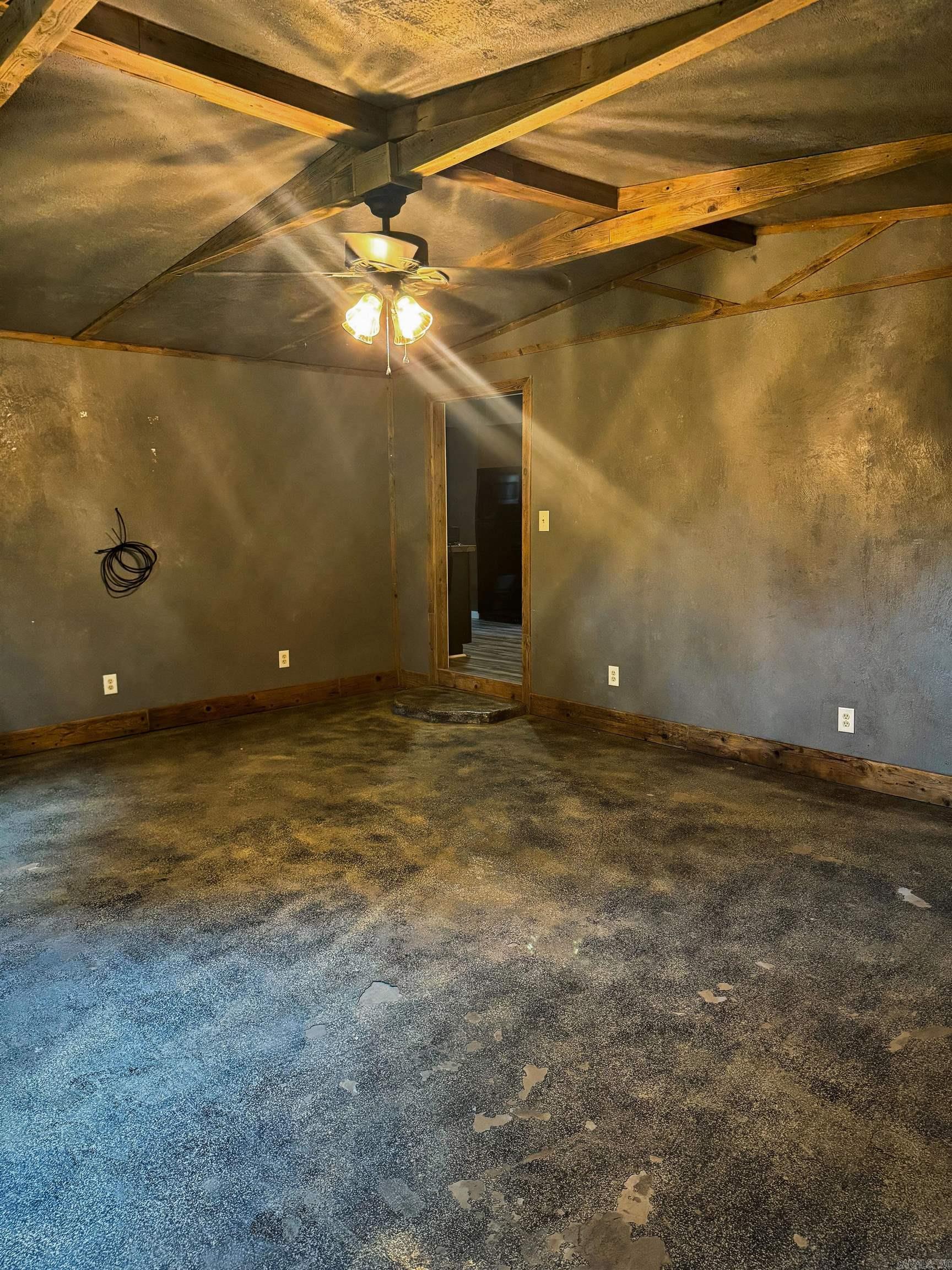 1300 Charles Street Property Photo 29