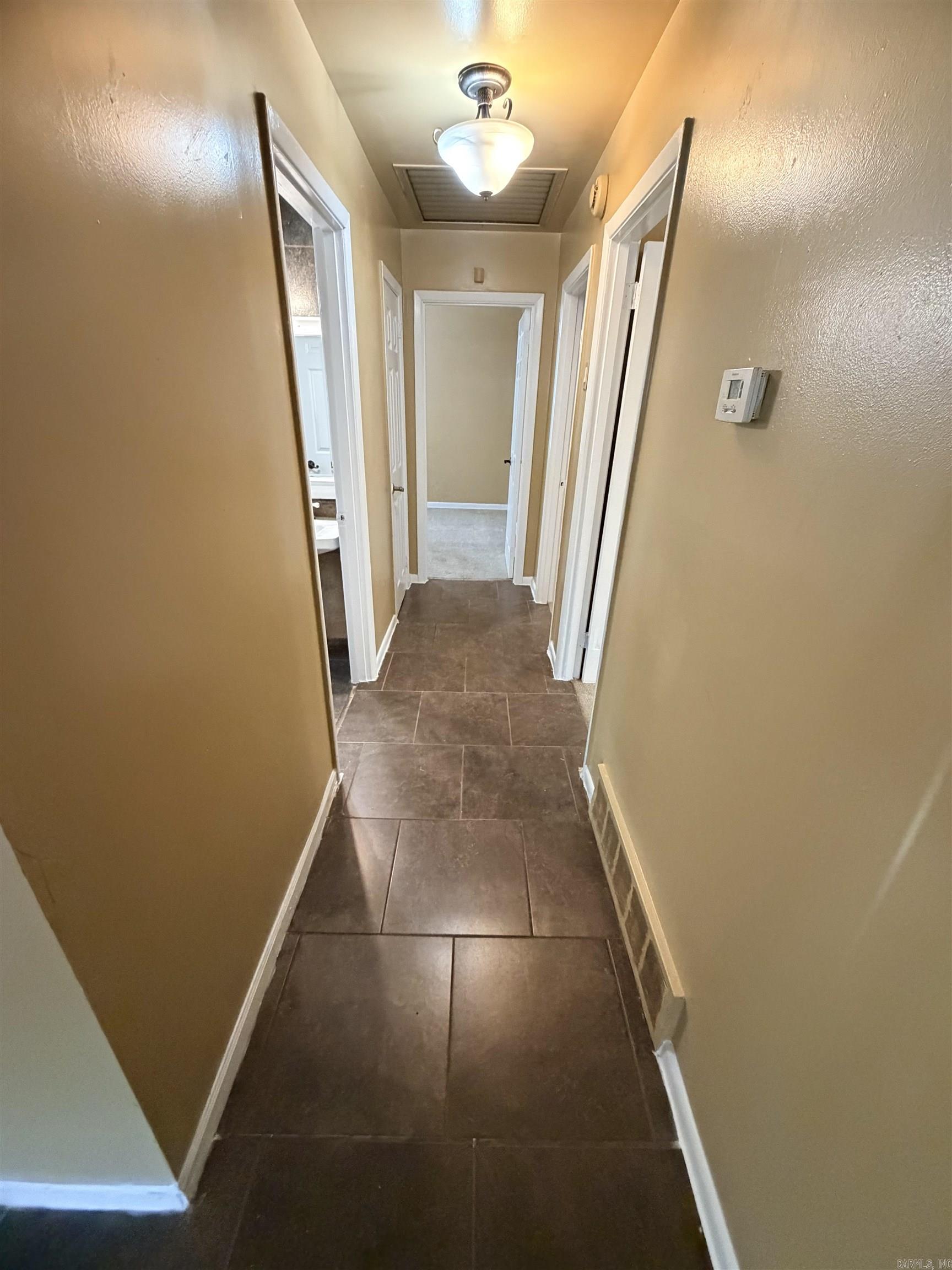 5203 Wycliffe Drive Property Photo 14