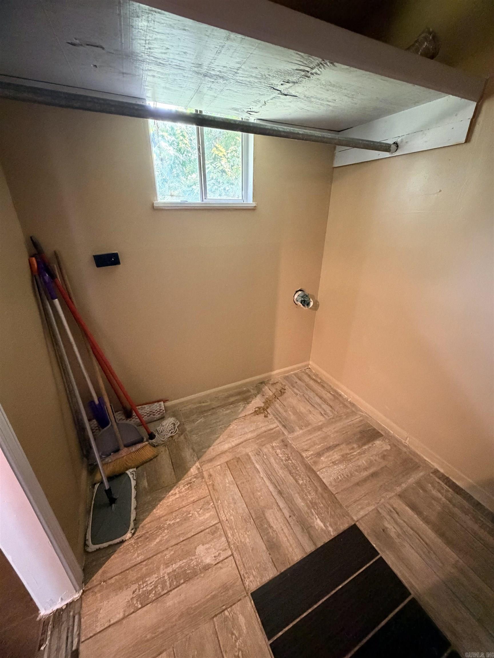 5203 Wycliffe Drive Property Photo 28