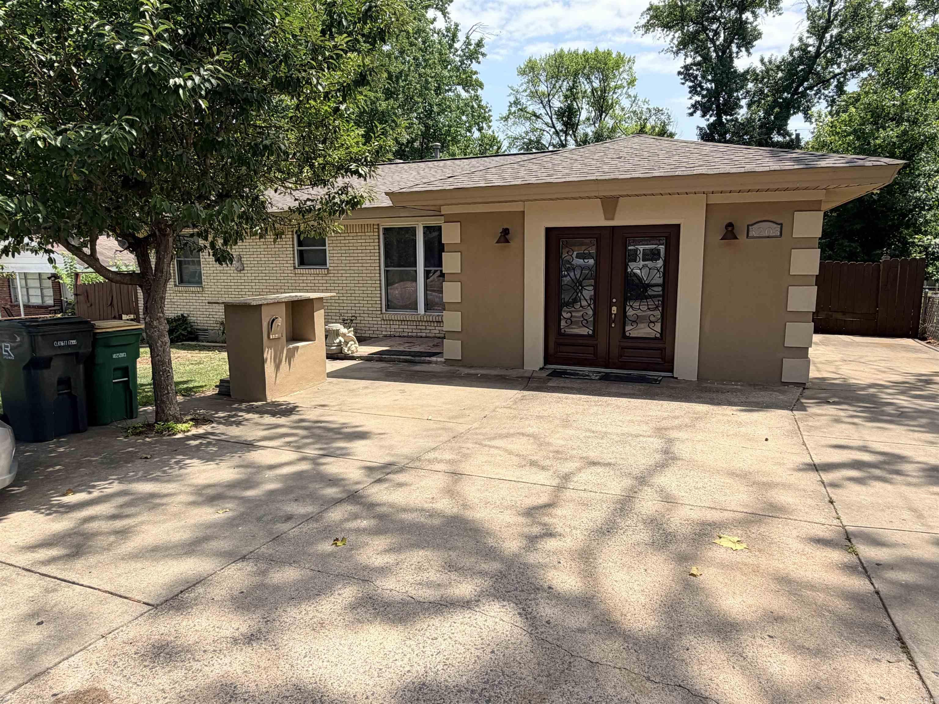 5203 Wycliffe Drive Property Photo 34