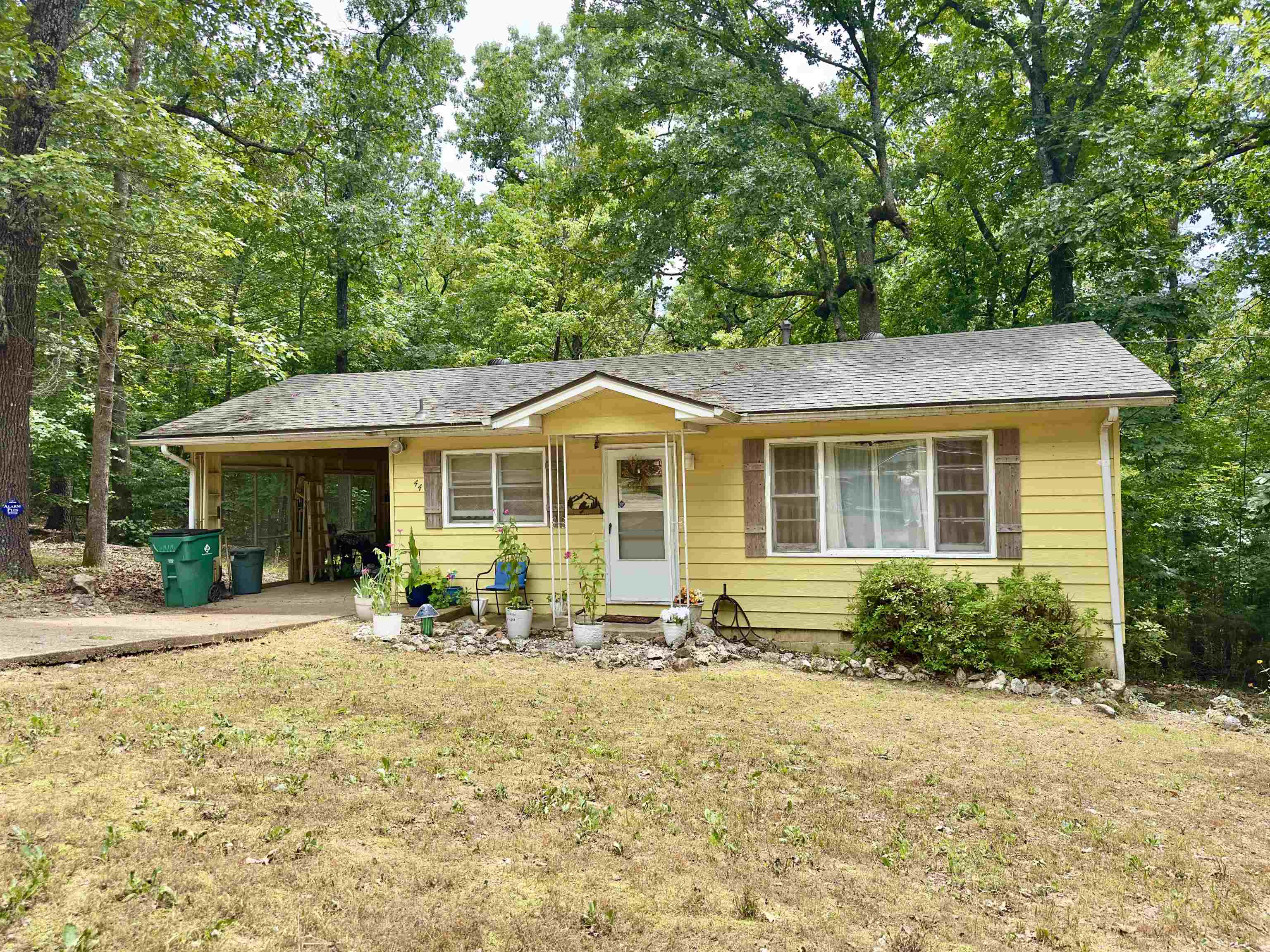 44 Geronimo Drive Property Photo 1