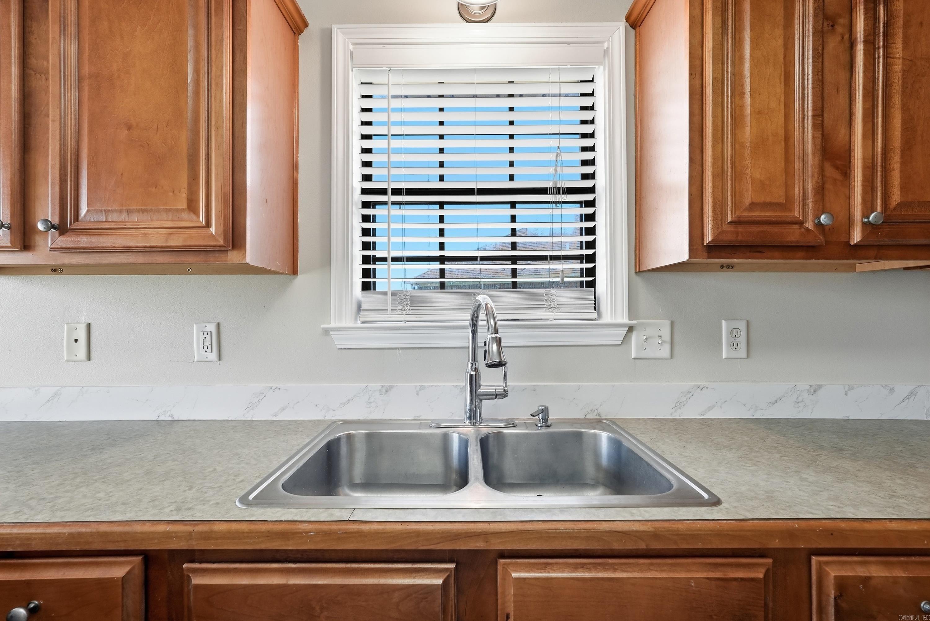 2460 Apple Blossom Property Photo 14