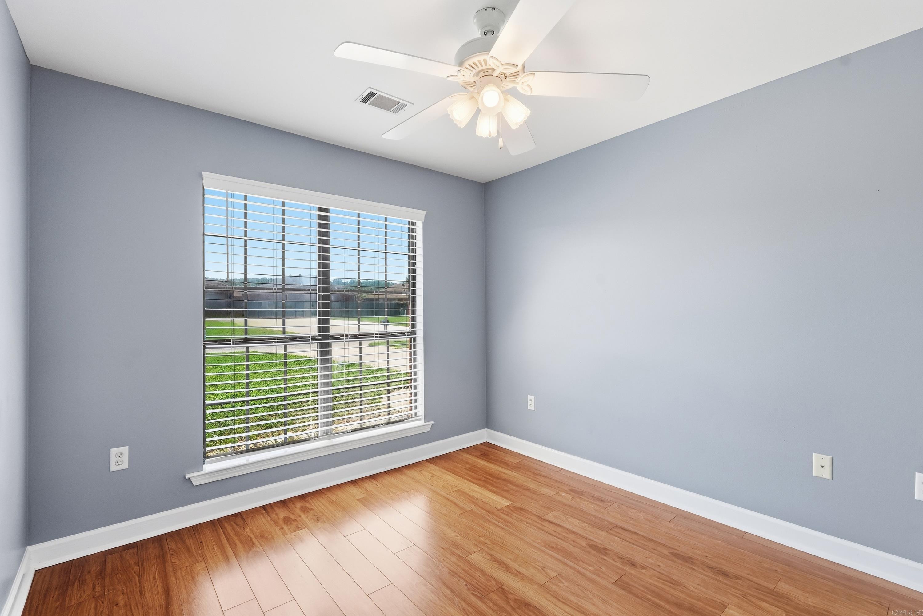 2460 Apple Blossom Property Photo 17