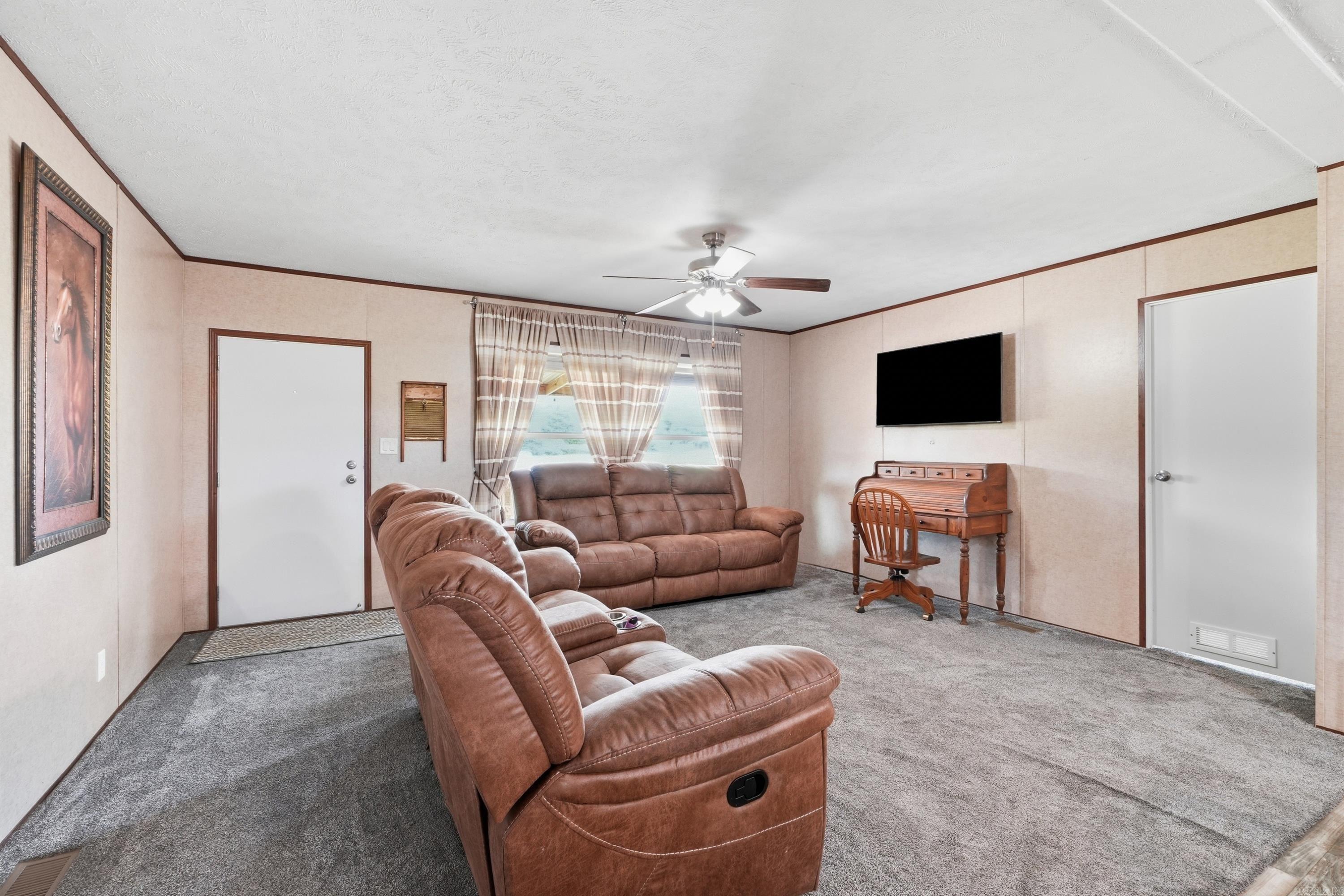2999 W Heber Springs Road Property Photo 7