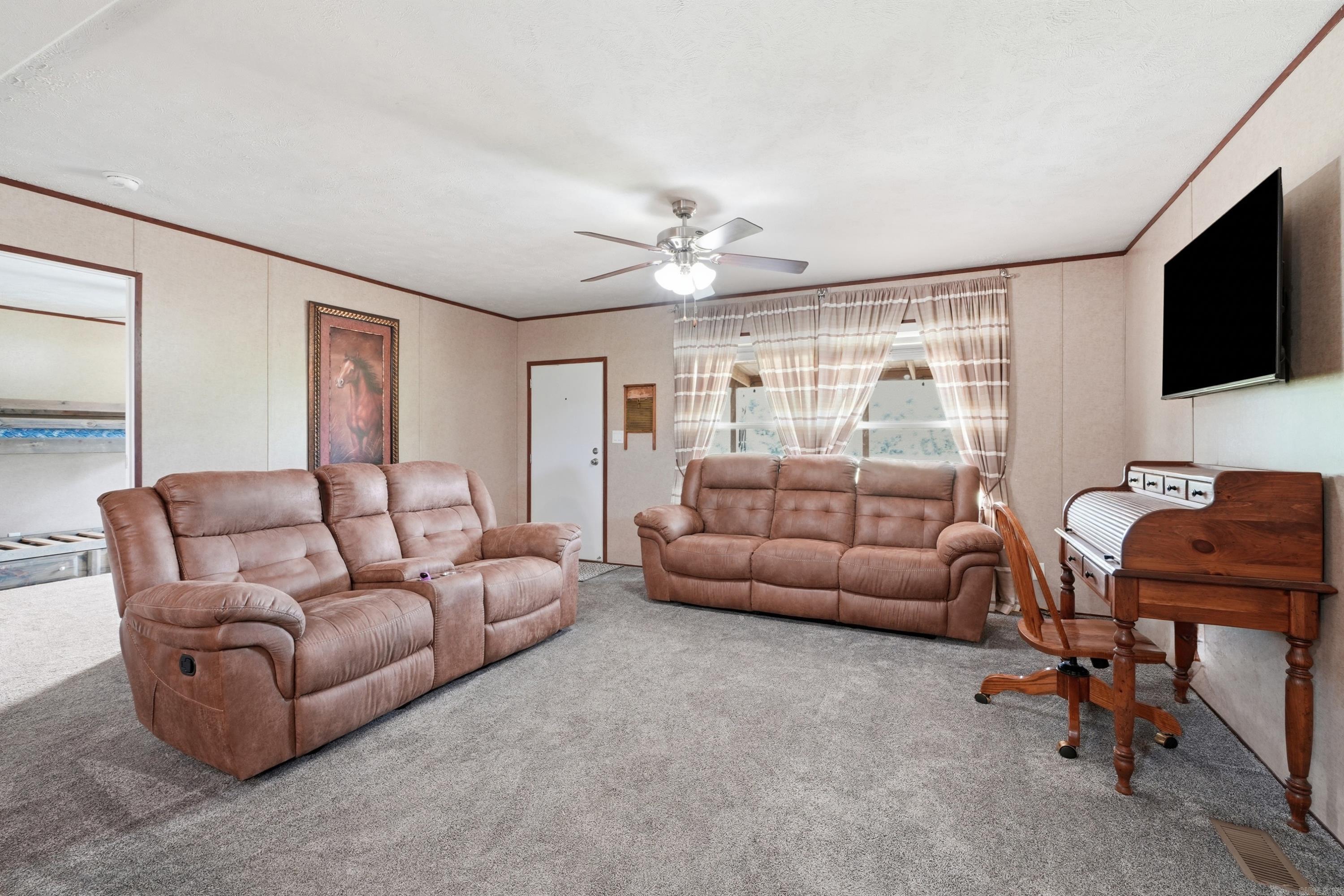 2999 W Heber Springs Road Property Photo 8