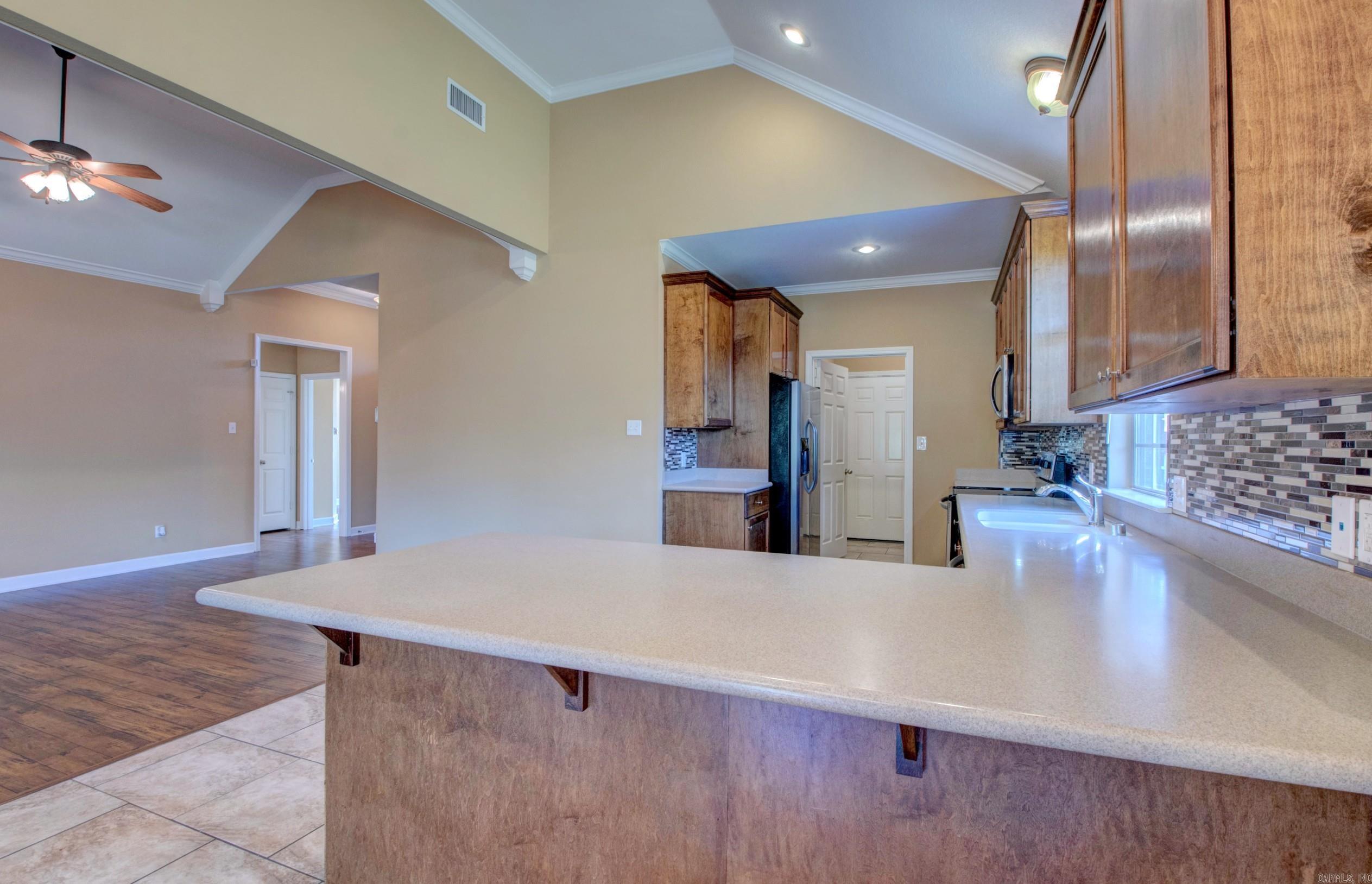 2 Fredonia Court Property Photo 11
