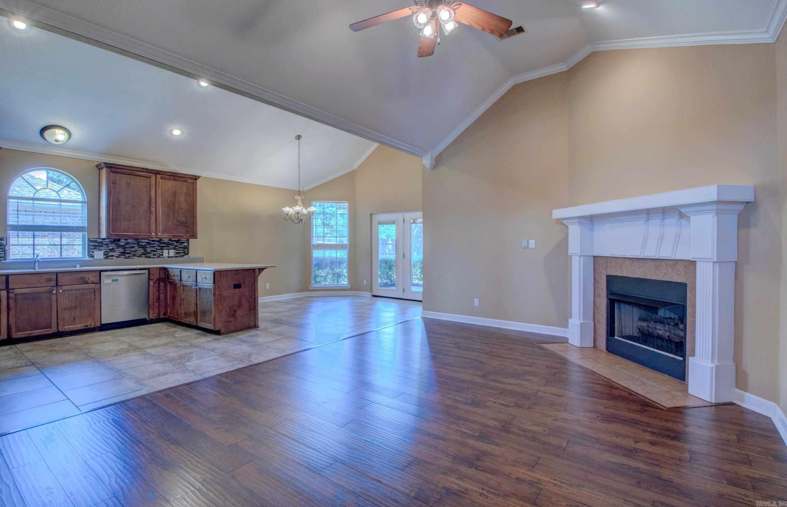 2 Fredonia Court Property Photo 14