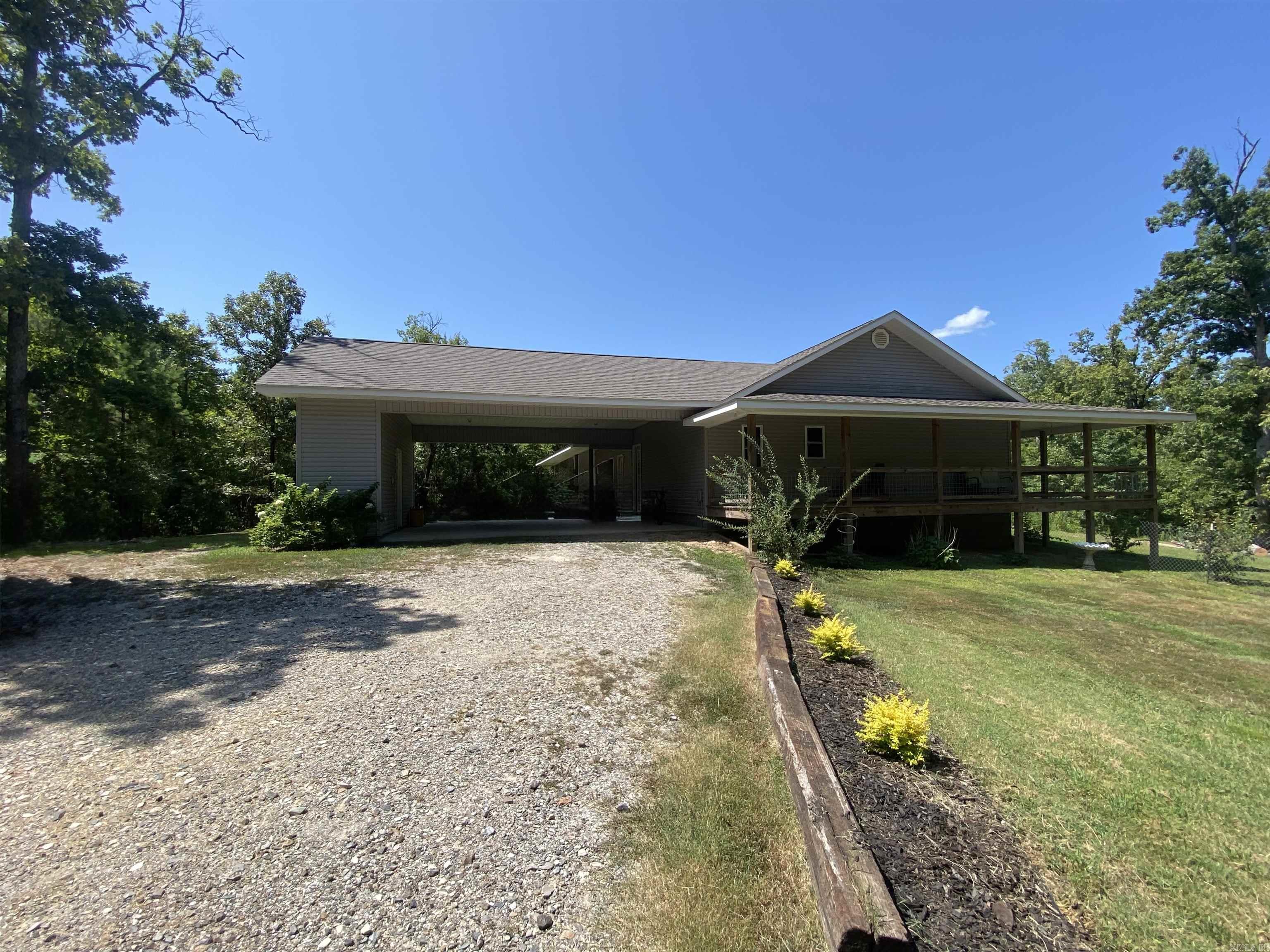 119 Wheeler Lane Property Photo 3