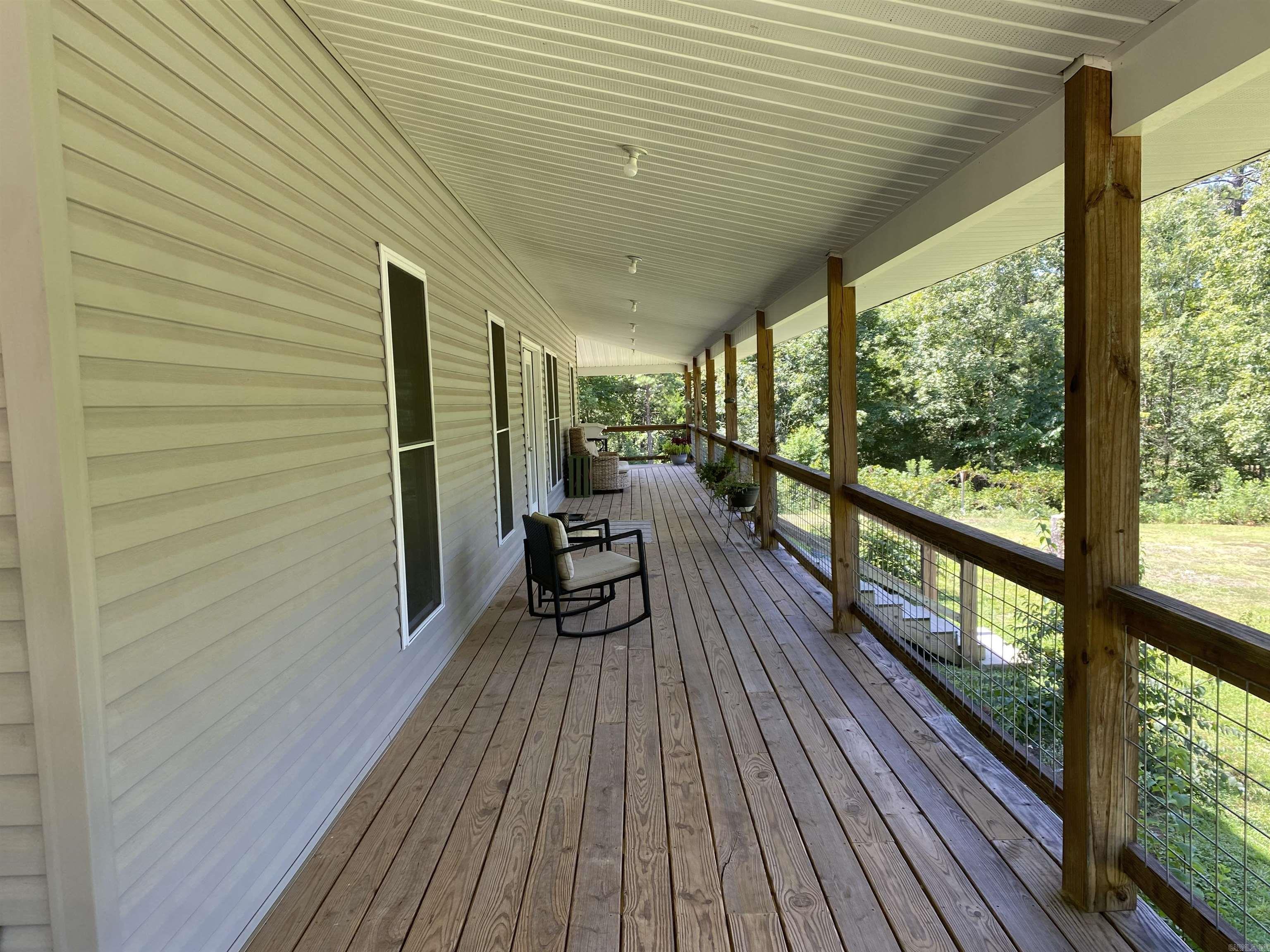 119 Wheeler Lane Property Photo 32