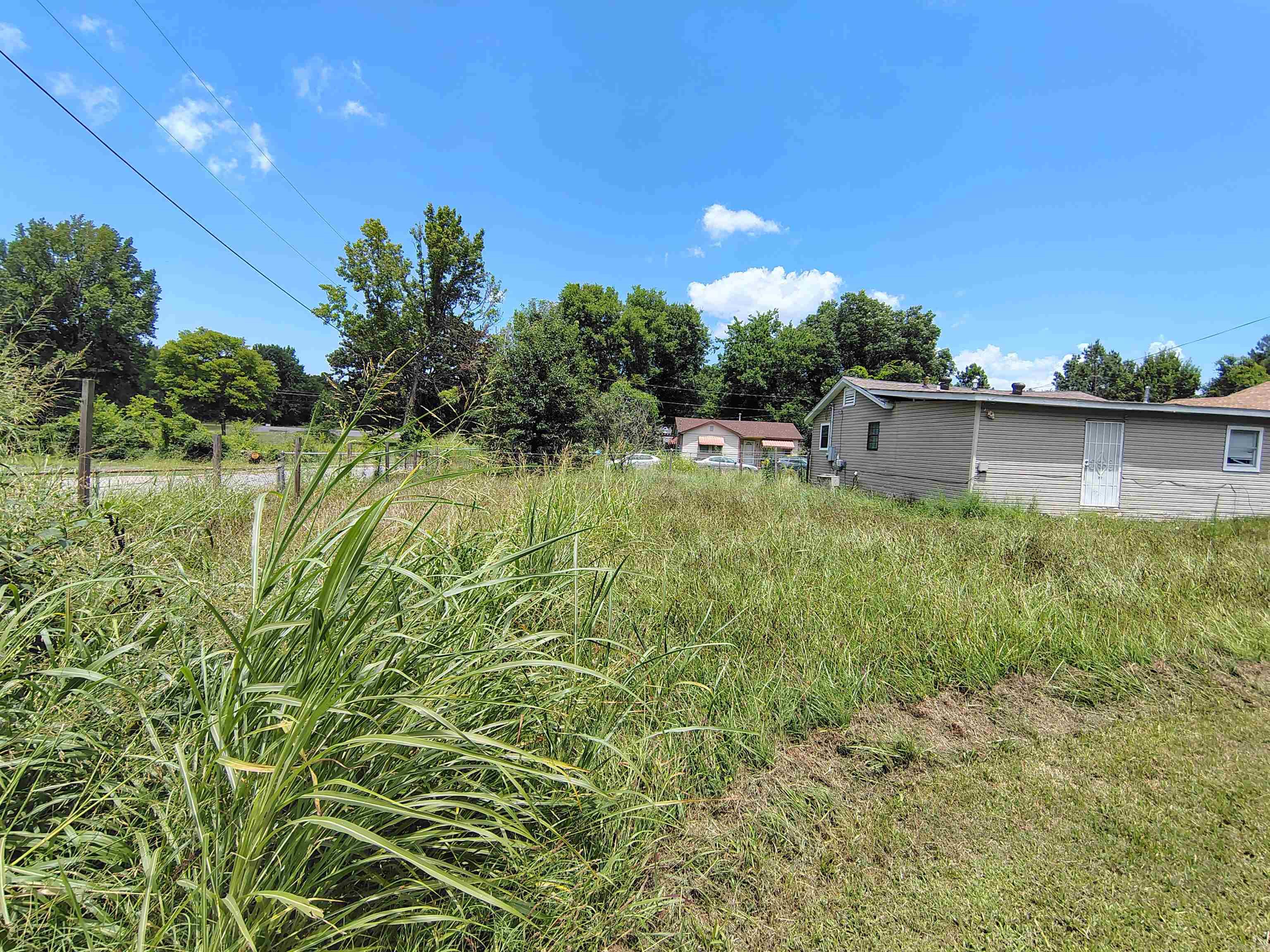 2101 Simpson Street Property Photo 8
