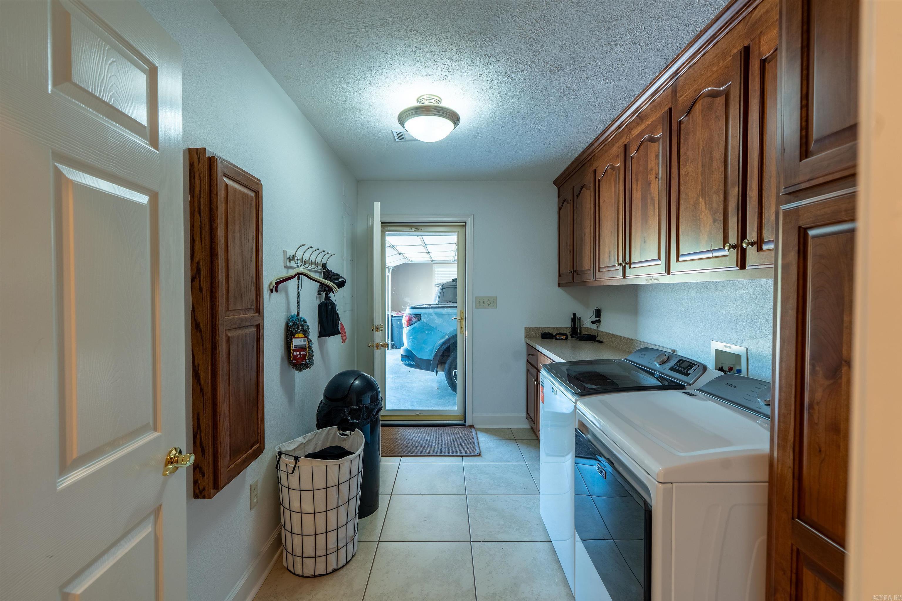 1537 Santa Fe Trail Property Photo 41